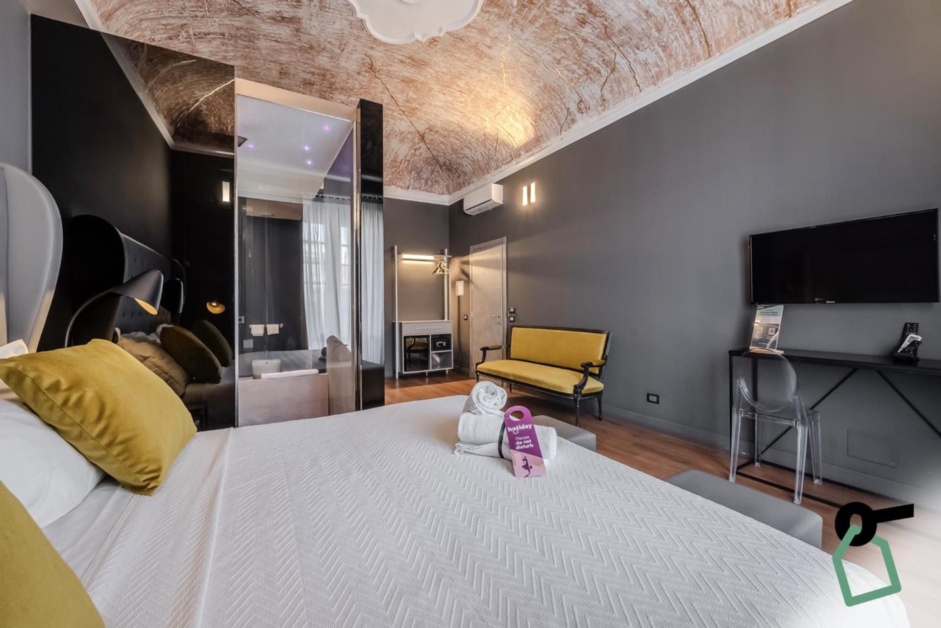 Double Room with Spa Bath