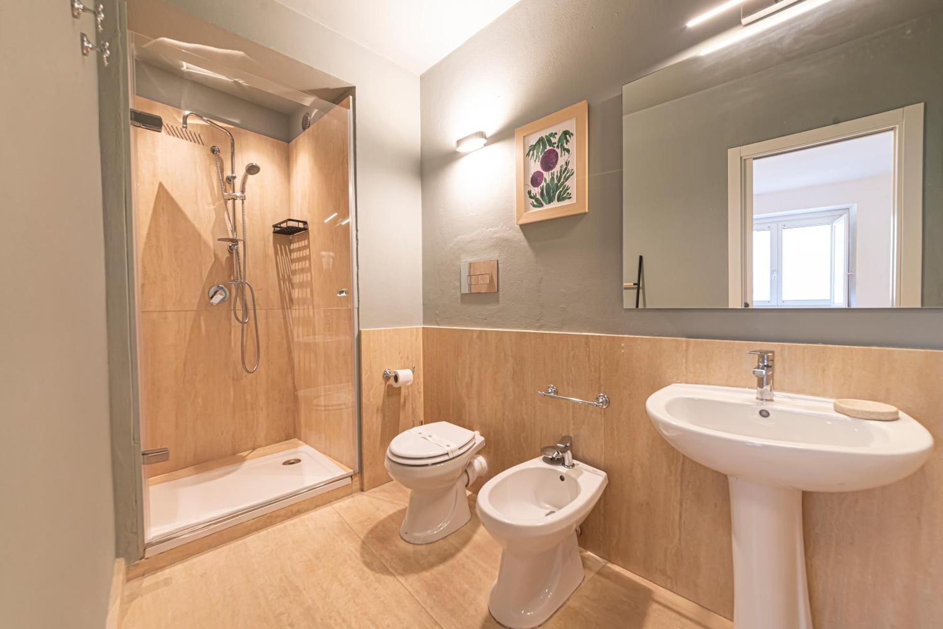 Deluxe Double Room with Shower