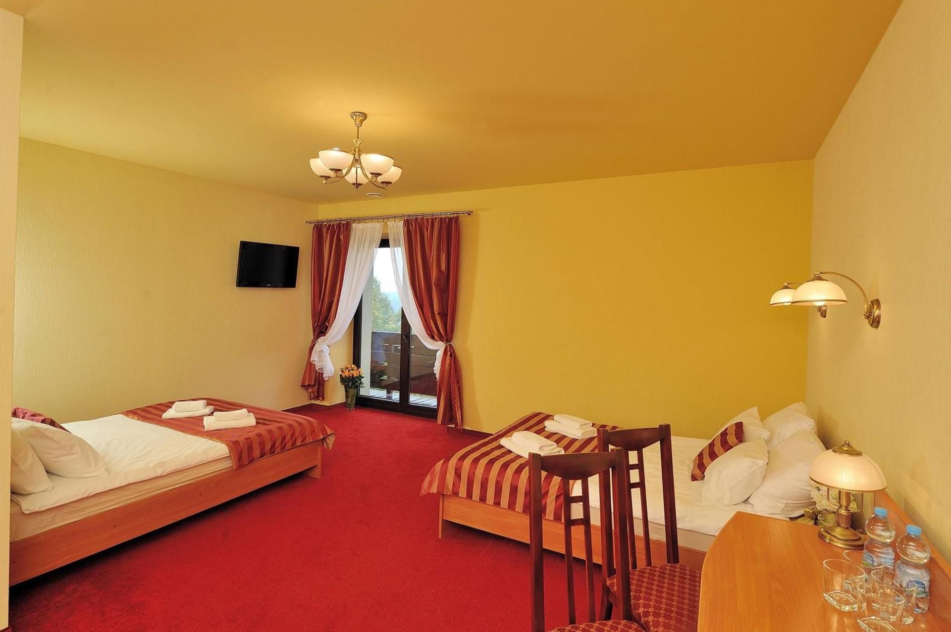 Triple Room