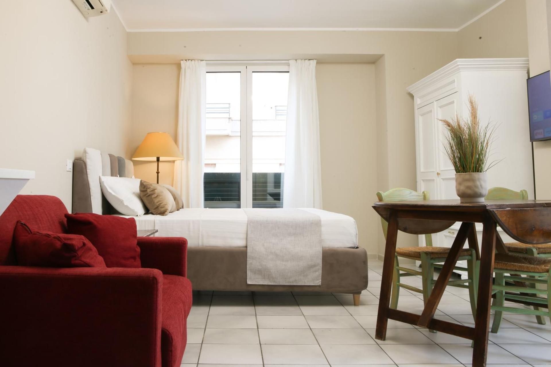 Deluxe One-Bedroom Apartment with City View