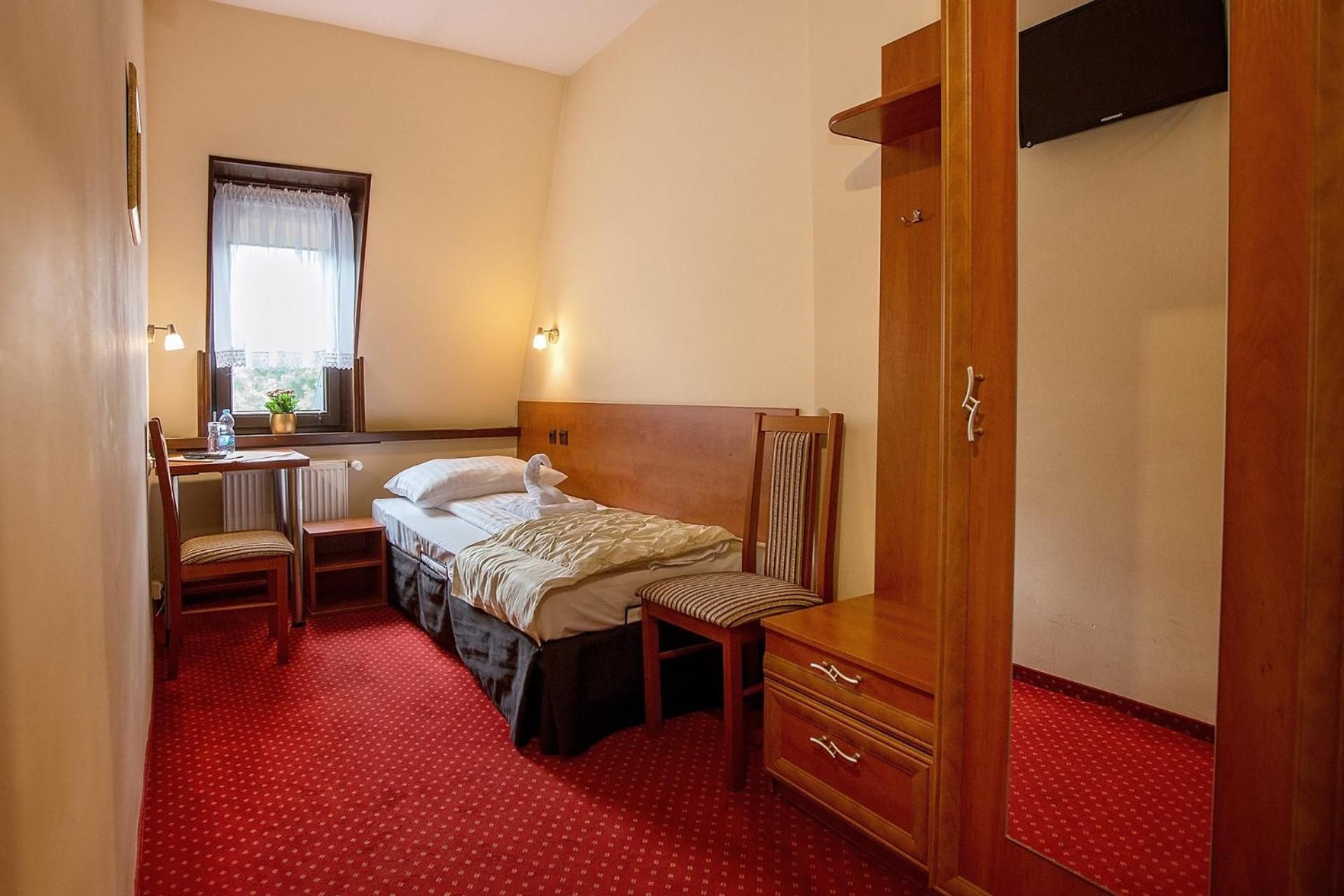 Small Single Room