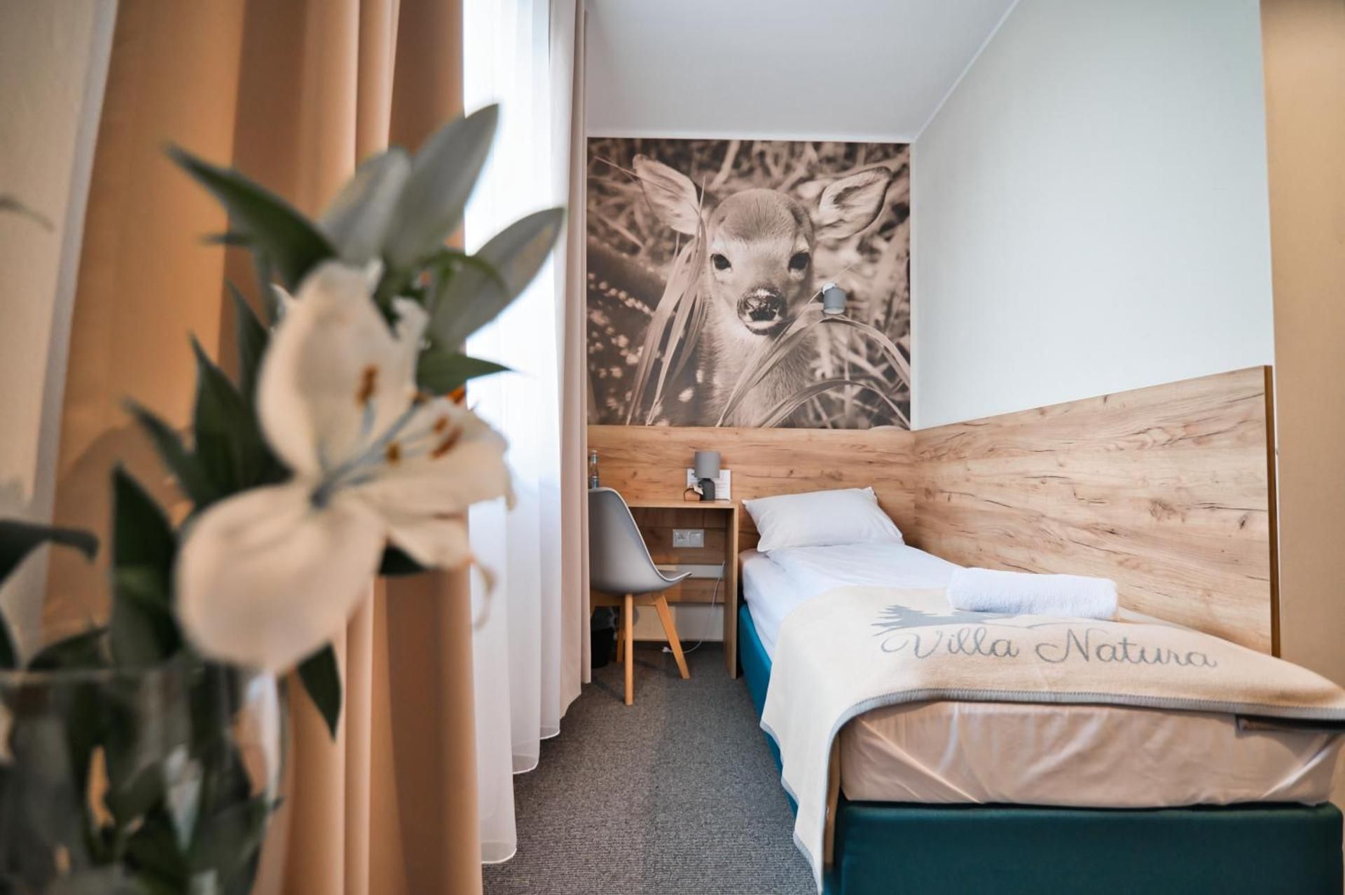 Economy Triple Room