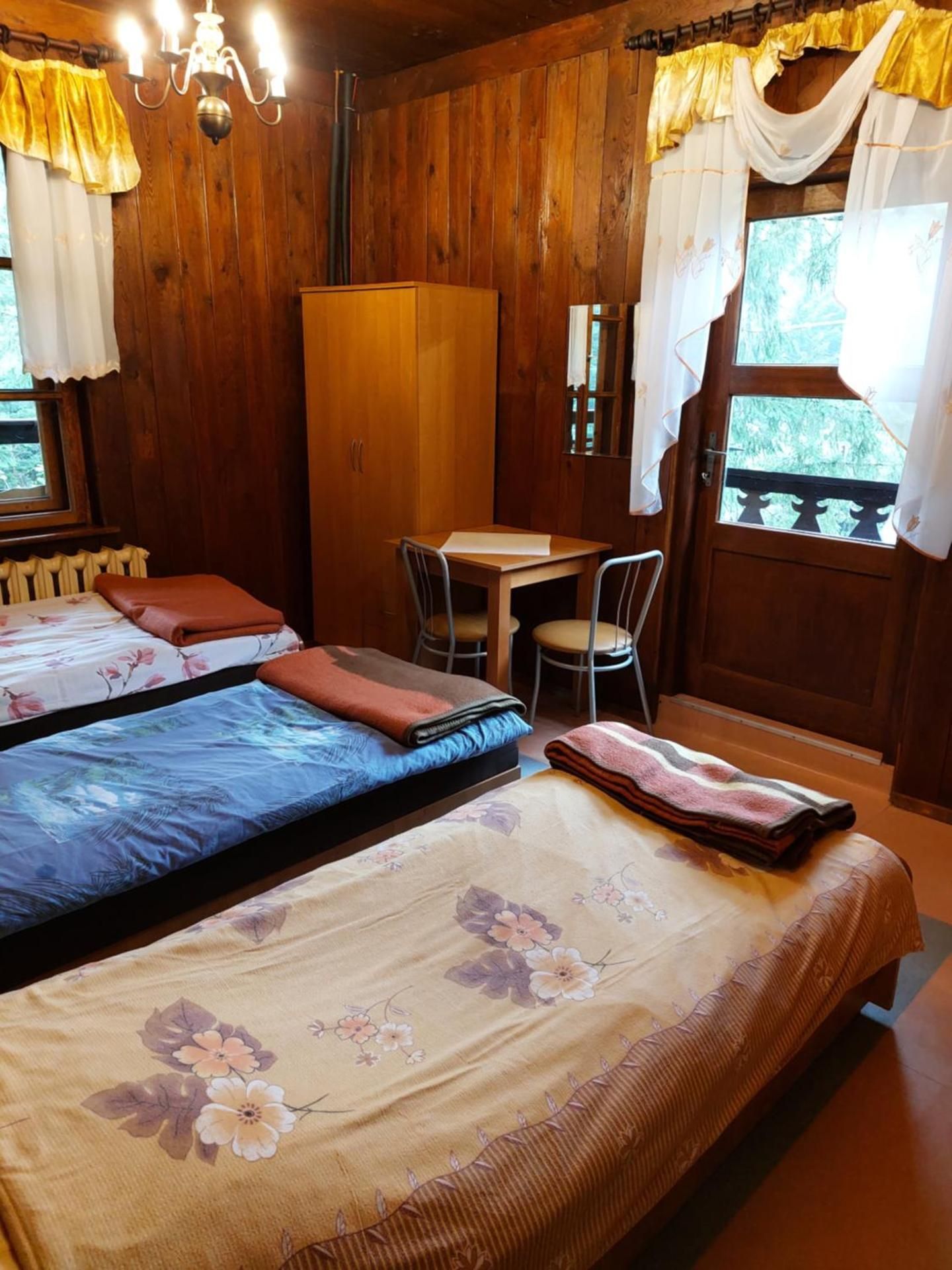Quadruple Room with Private Bathroom