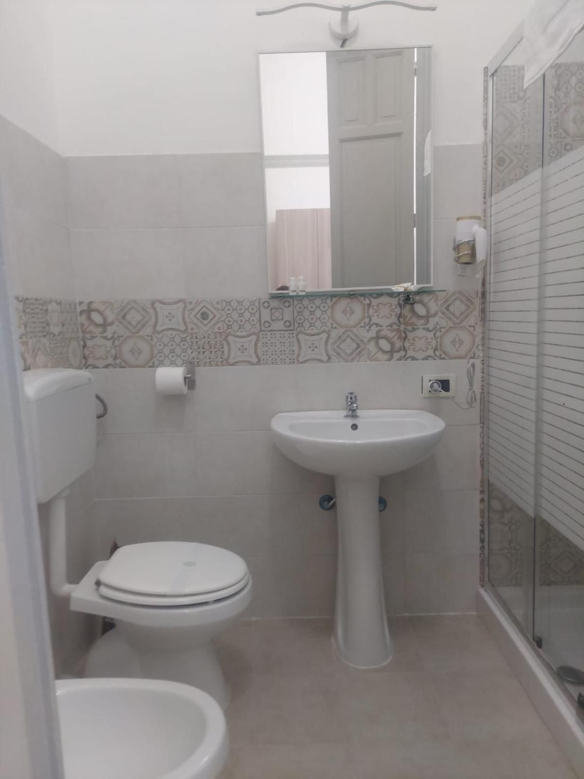 Deluxe Double or Twin Room with Balcony
