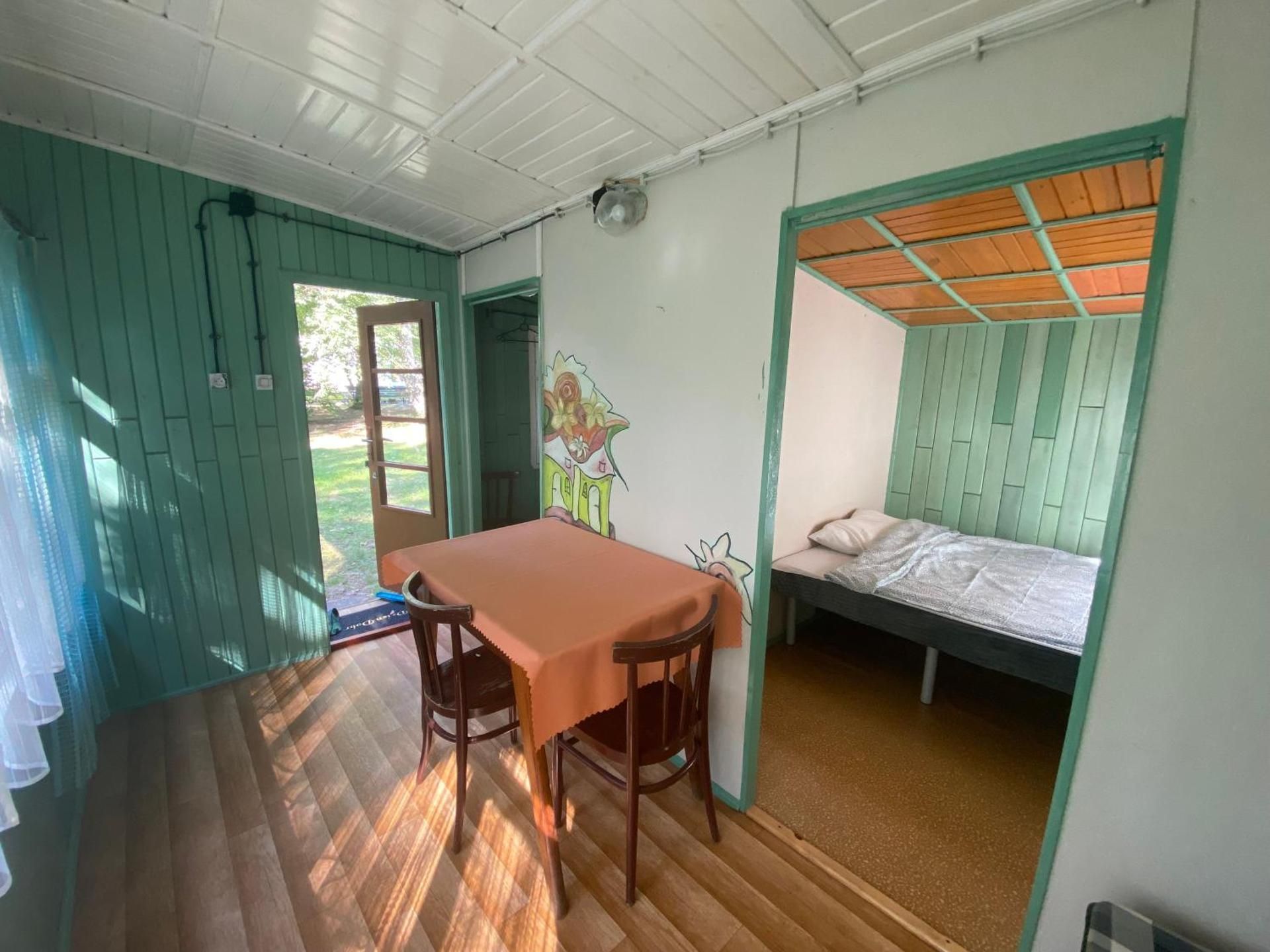 One-Bedroom Bungalow