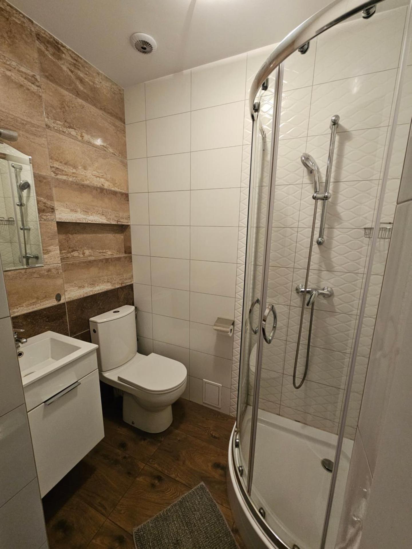 Quadruple Room with Bathroom