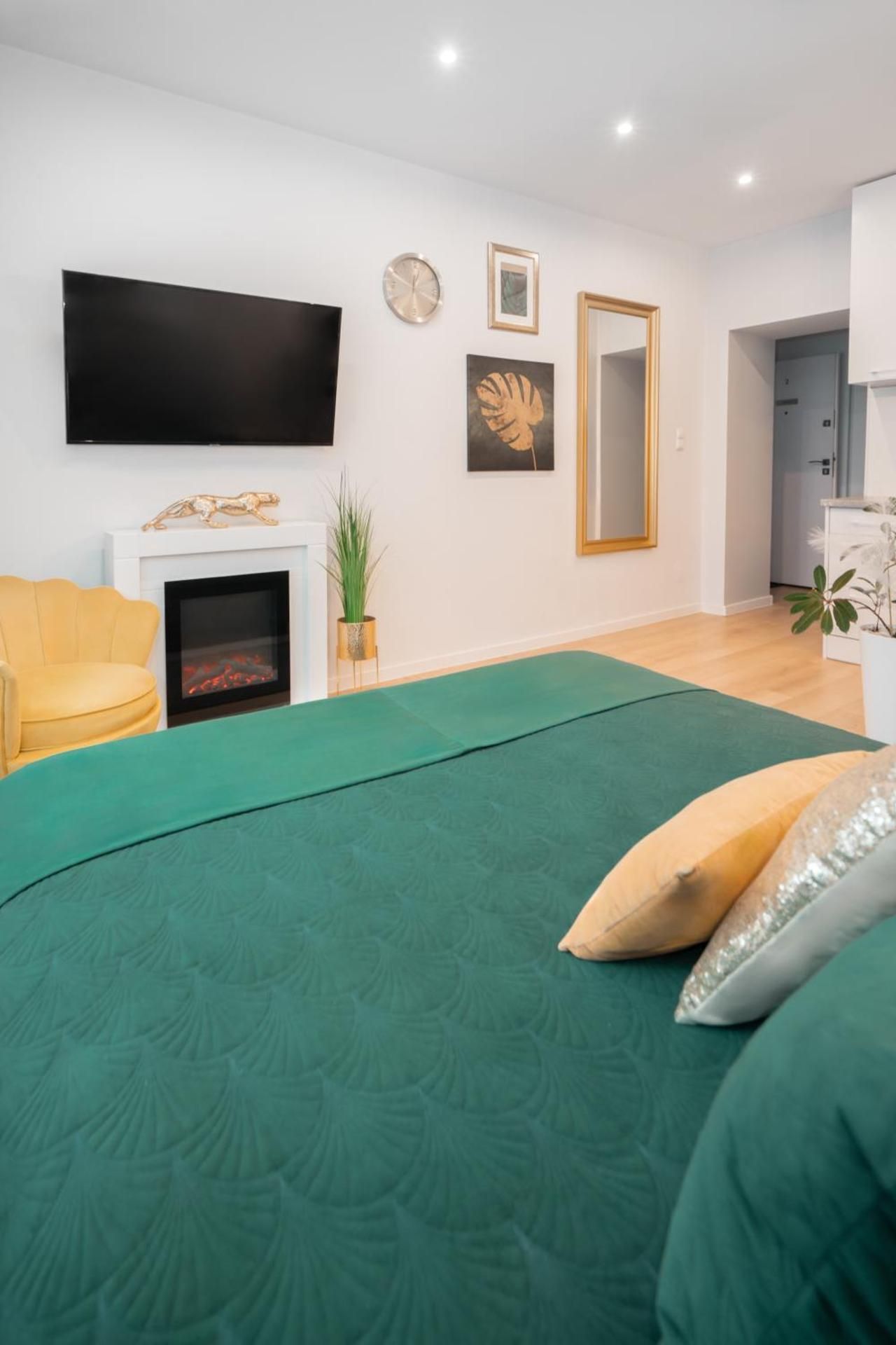 Superior Apartment