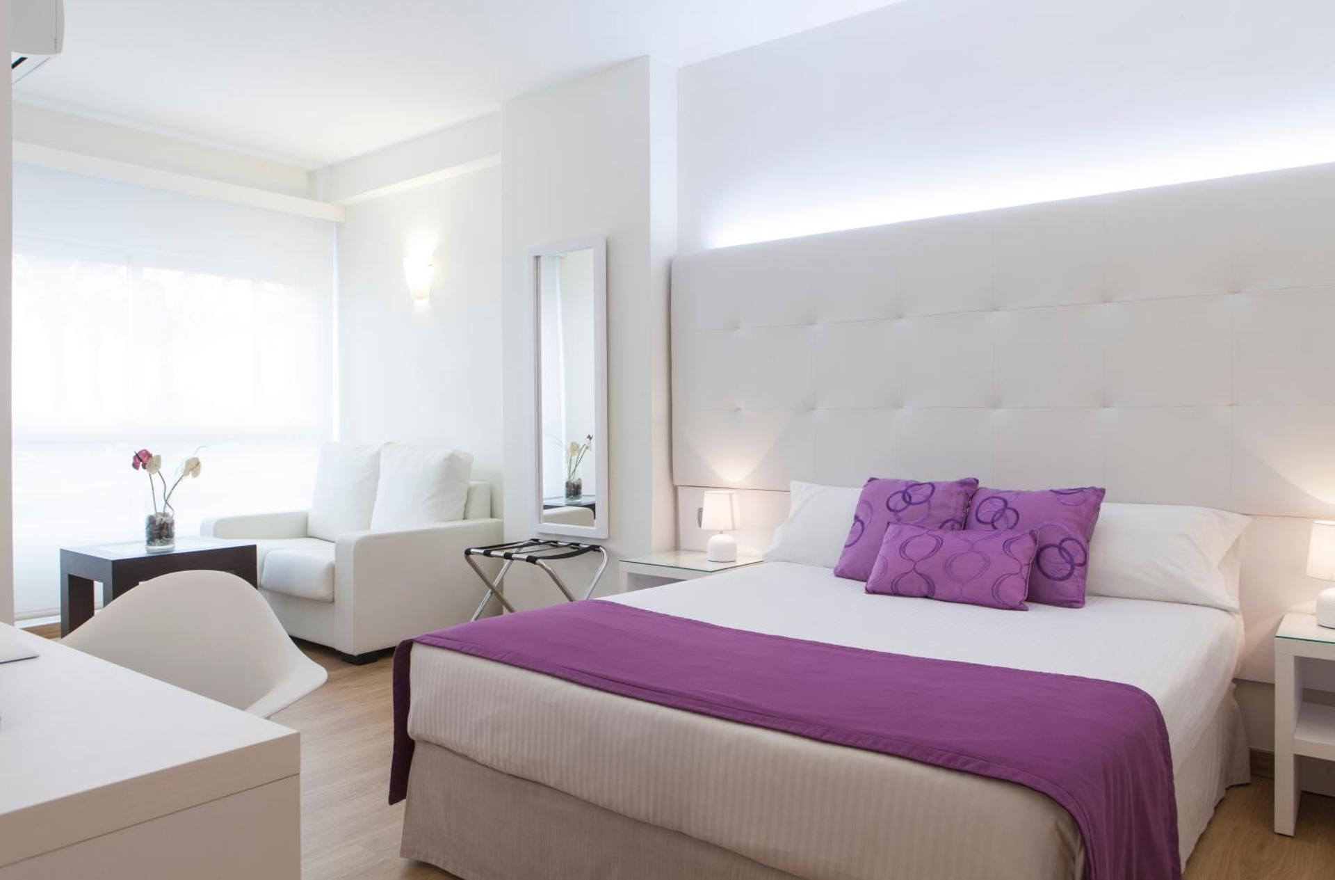 Superior Double or Twin Room for Single Use