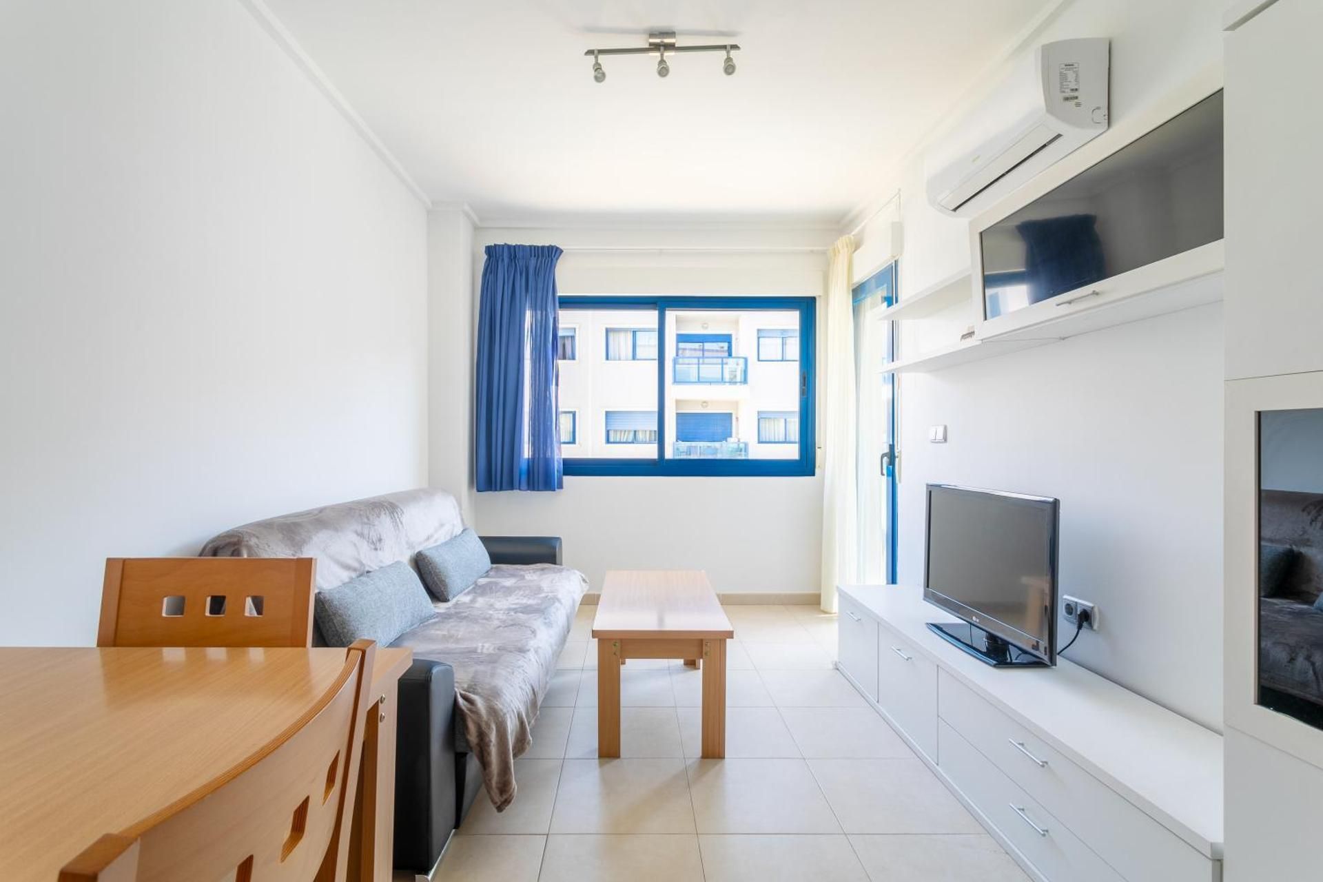 Superior One-Bedroom Apartment