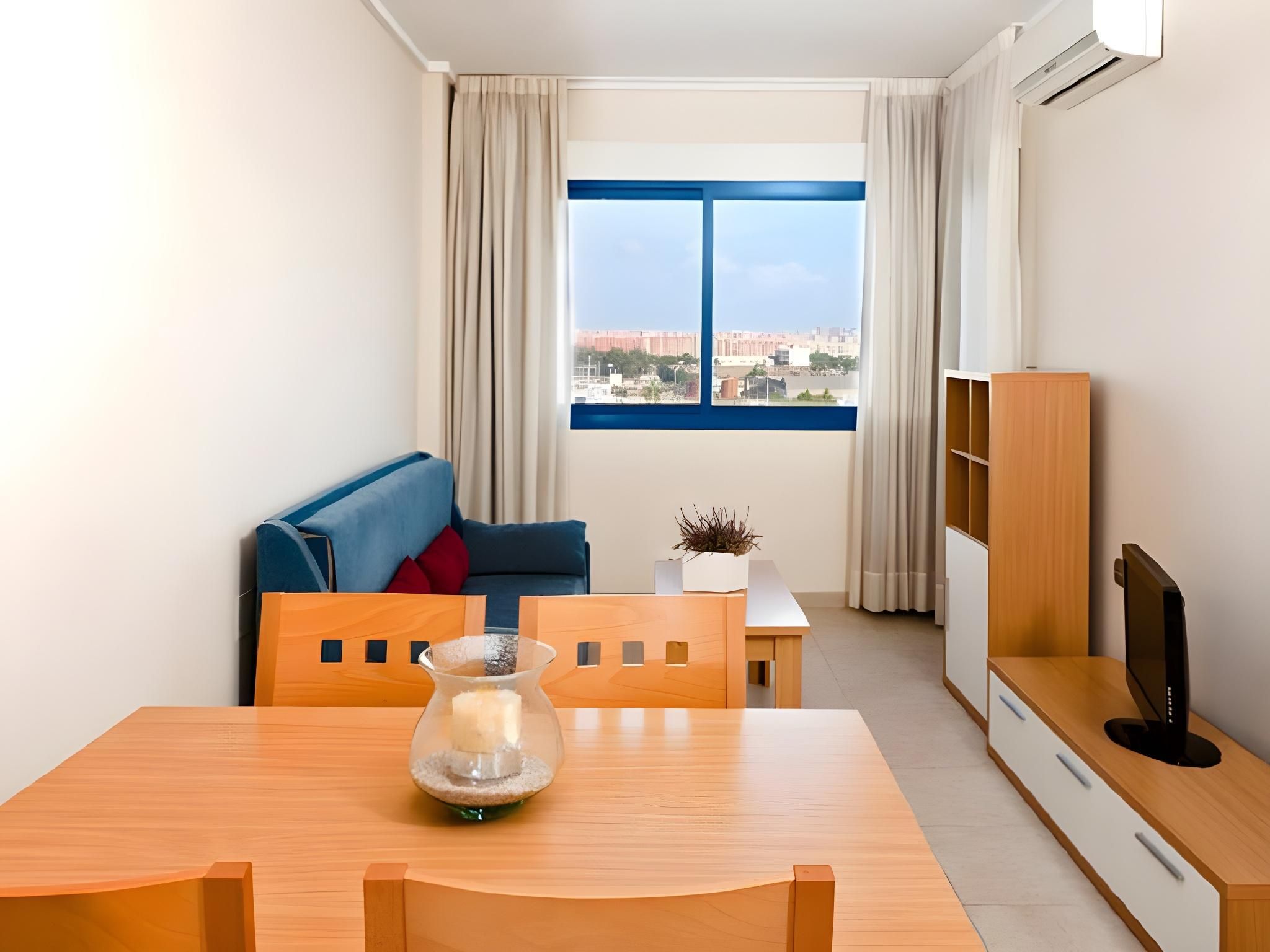 One-Bedroom Apartment (3 Adults)