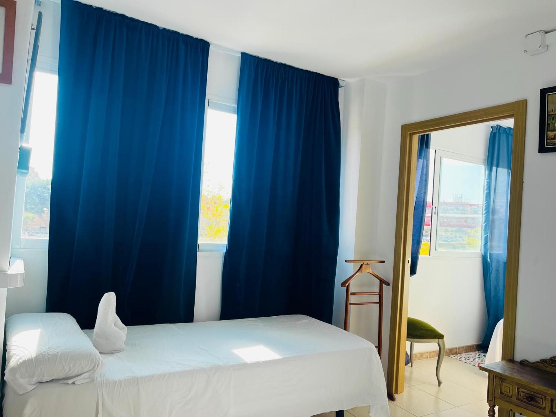 Triple Room with Shared Bathroom