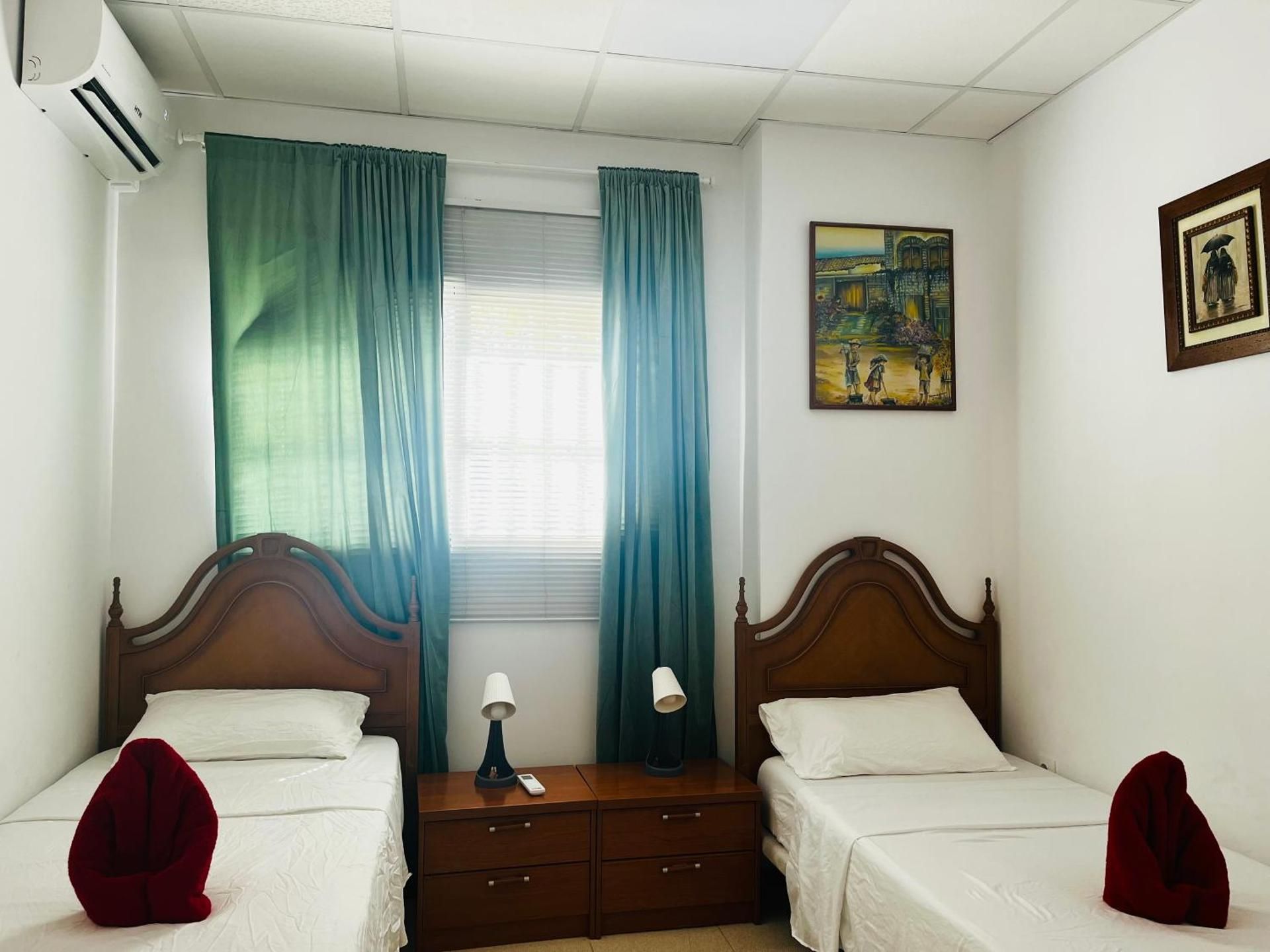 Twin Room with Shared Toilet