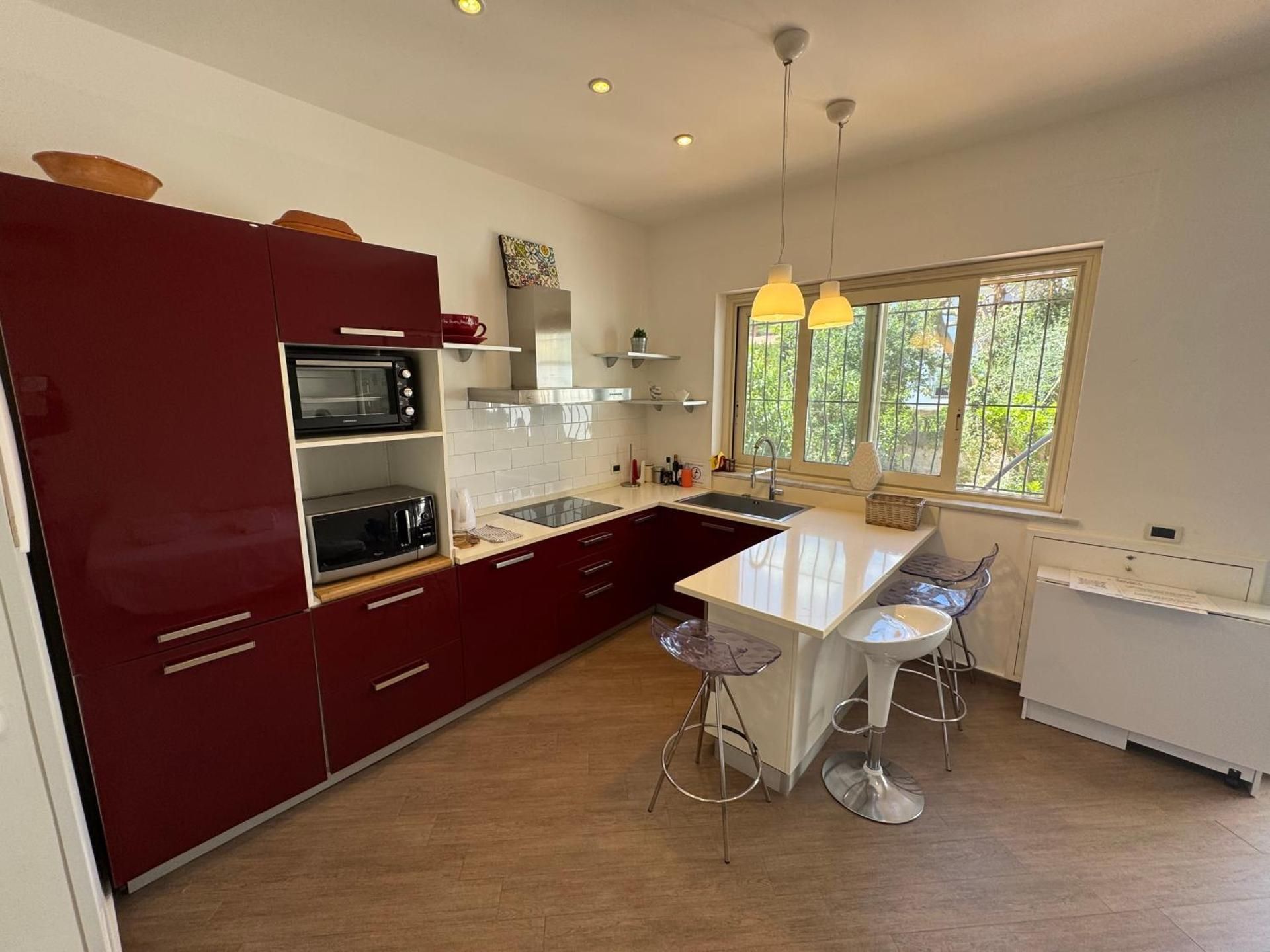 MONDELLO COTTAGE