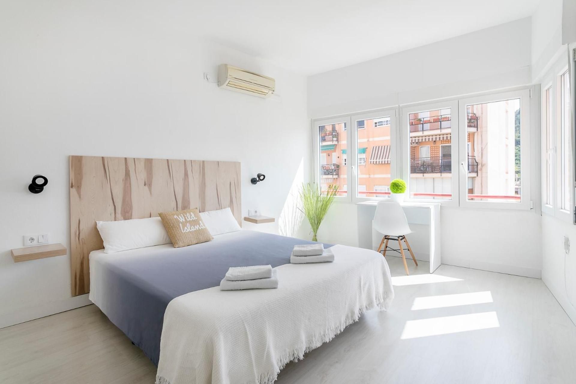 Queen Room with Shared Bathroom
