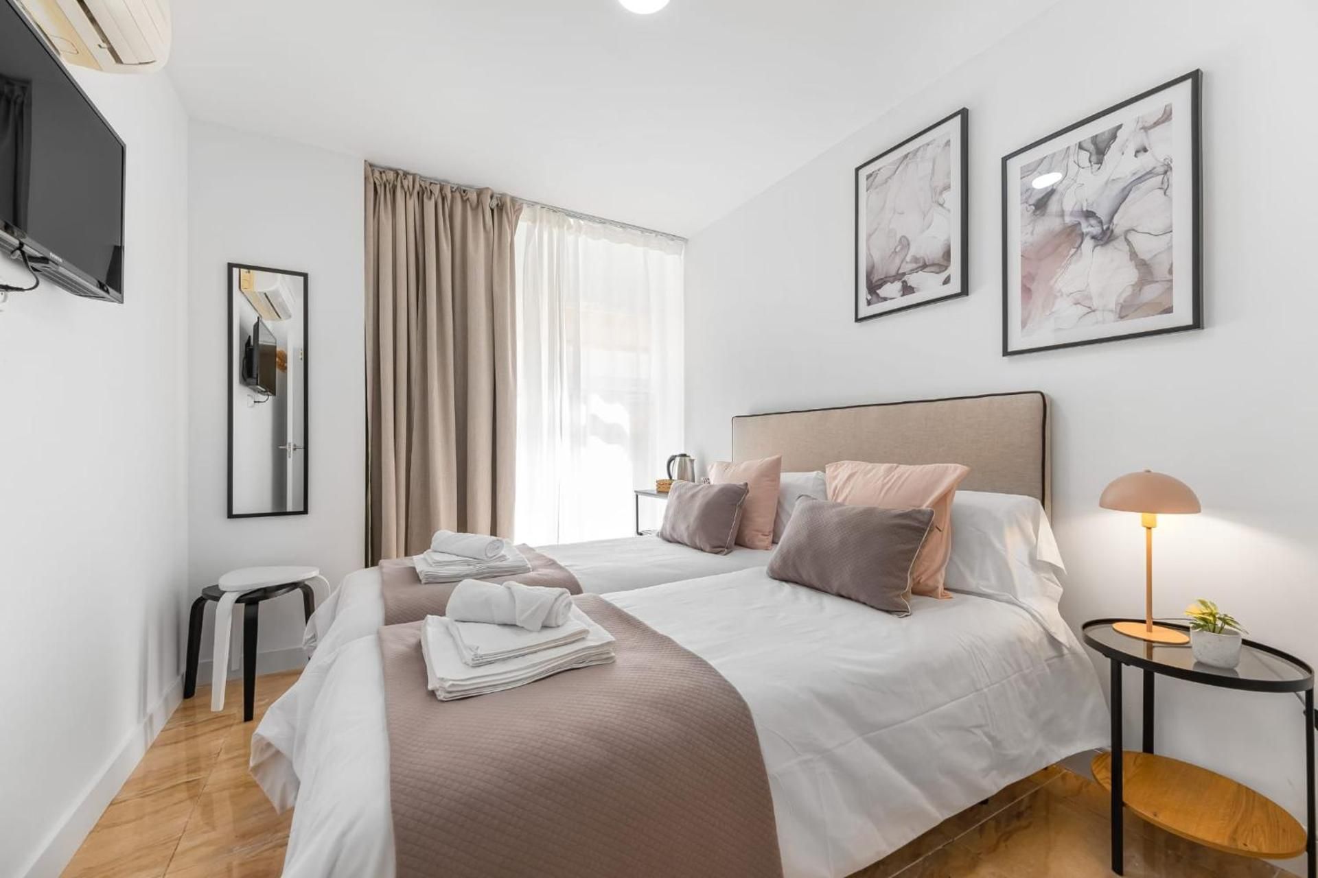 Double Room with Shared Bathroom