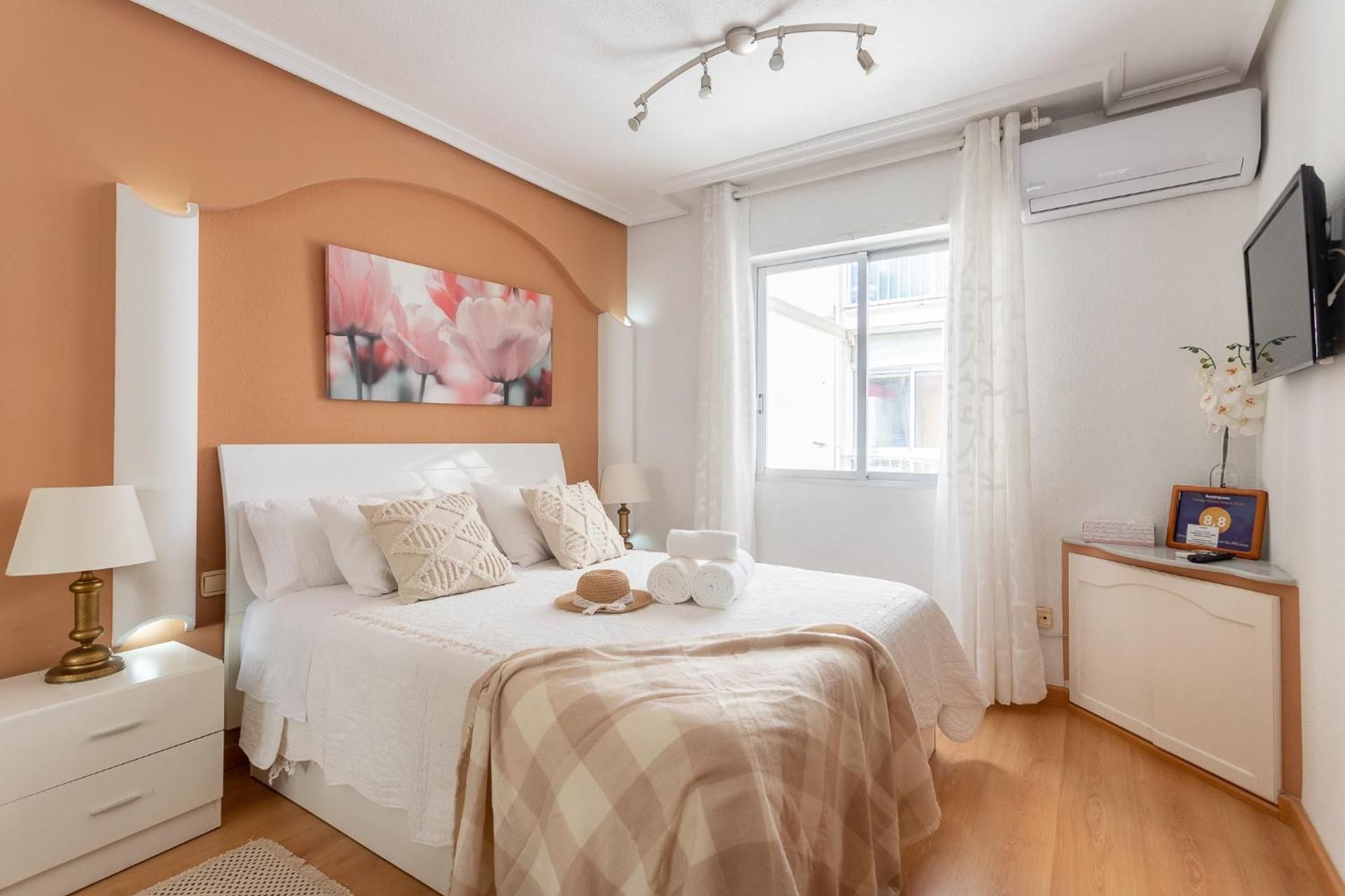 Four-Bedroom Deluxe Apartment