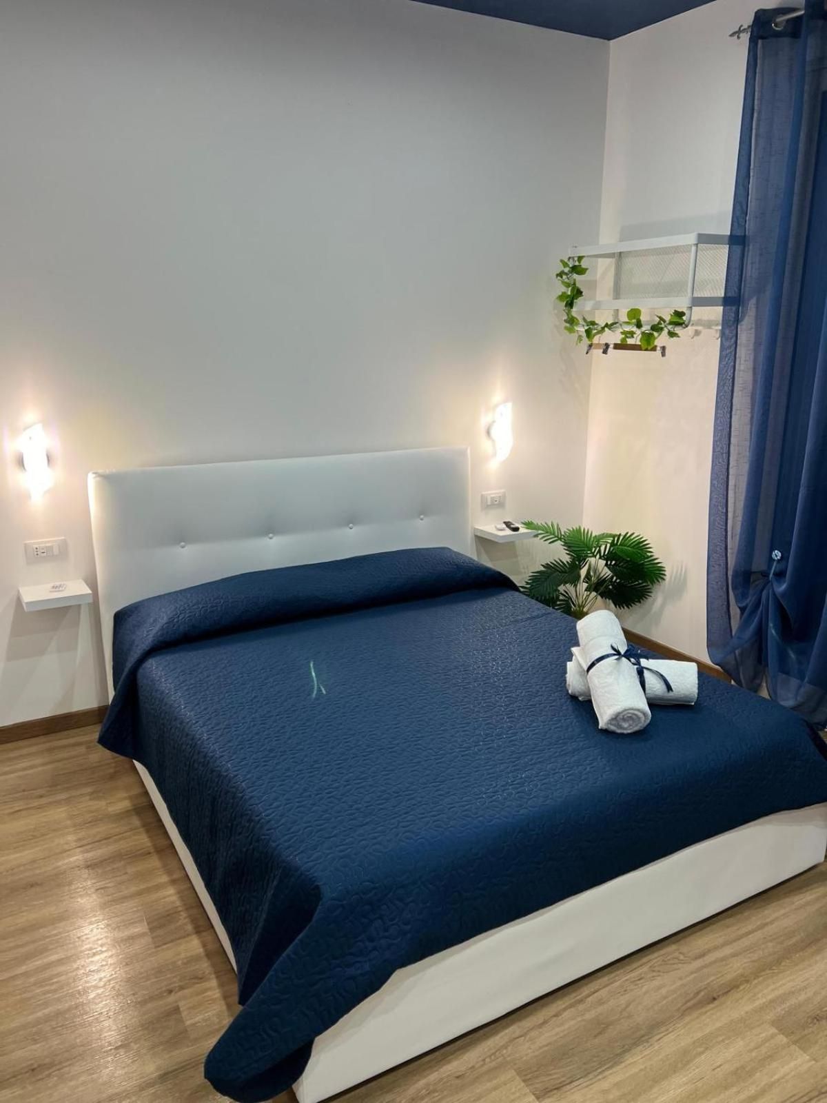 Deluxe Suite with Spa Bath