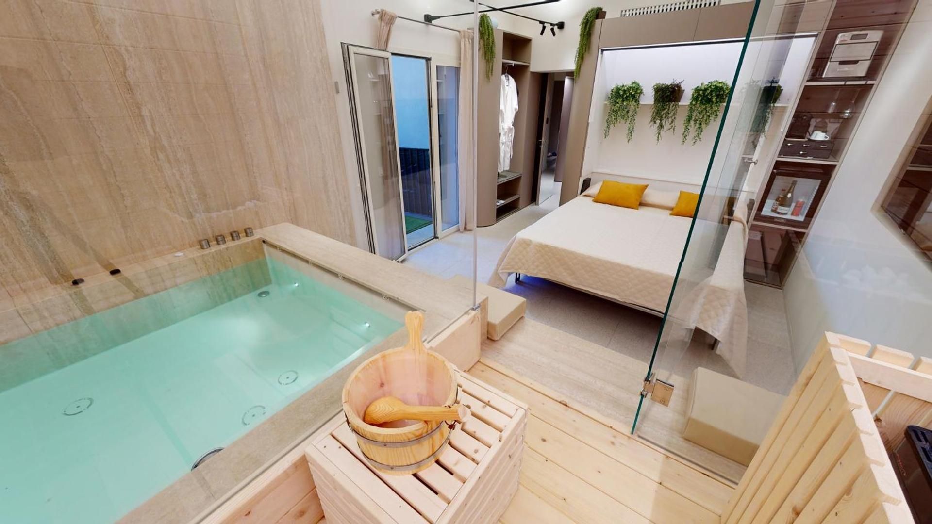 King Room with Spa Bath