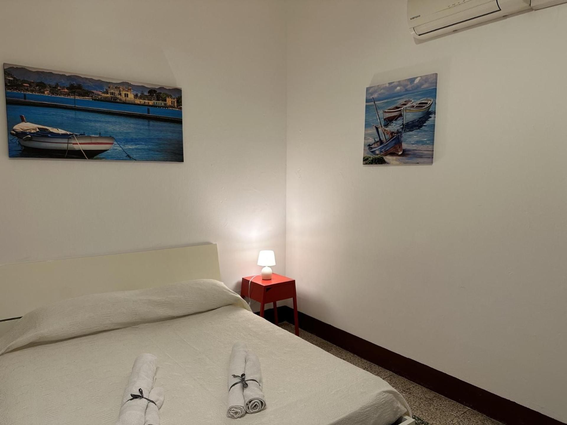 Quadruple Room with Private External Bathroom