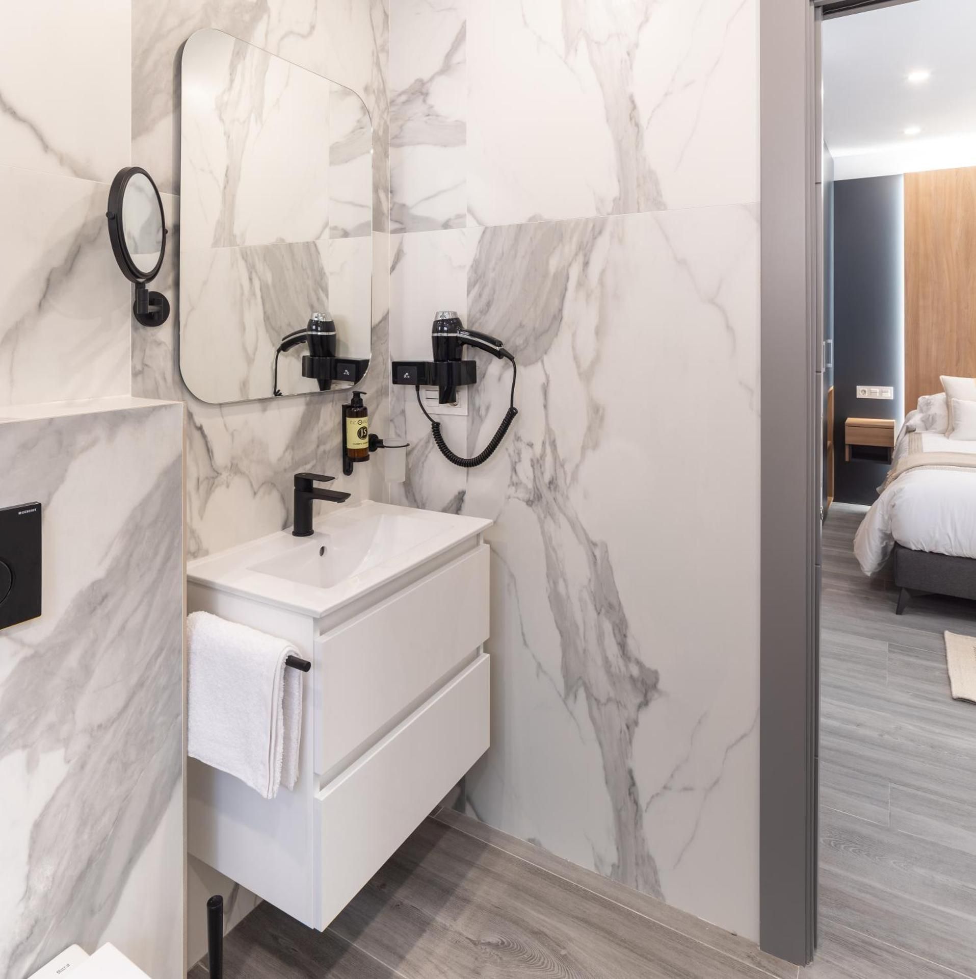One-Bedroom Suite