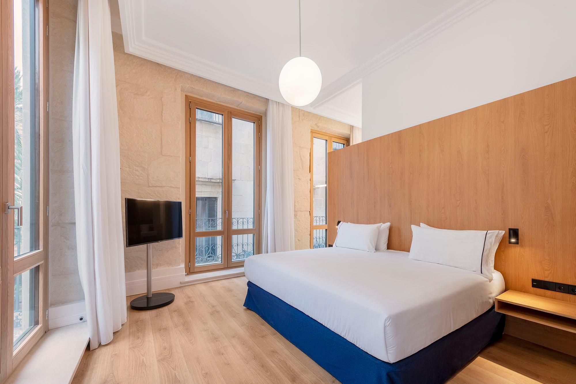 Junior Terrace Suite