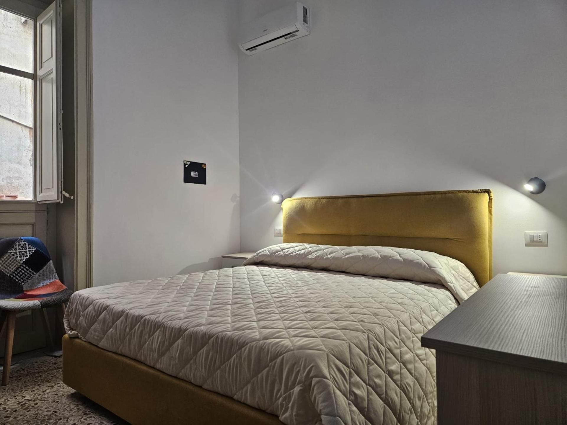 Quadruple Room with Private External Bathroom