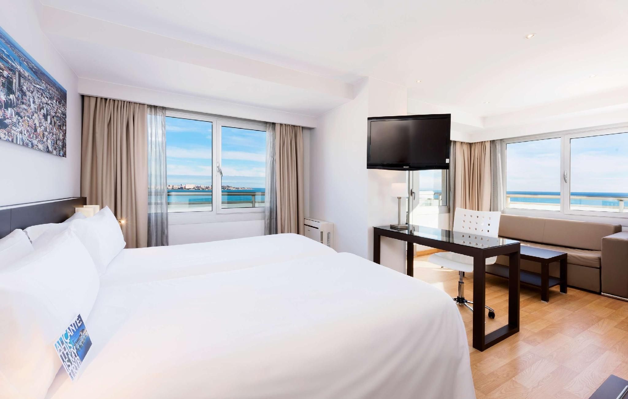 Superior Guestroom With Views