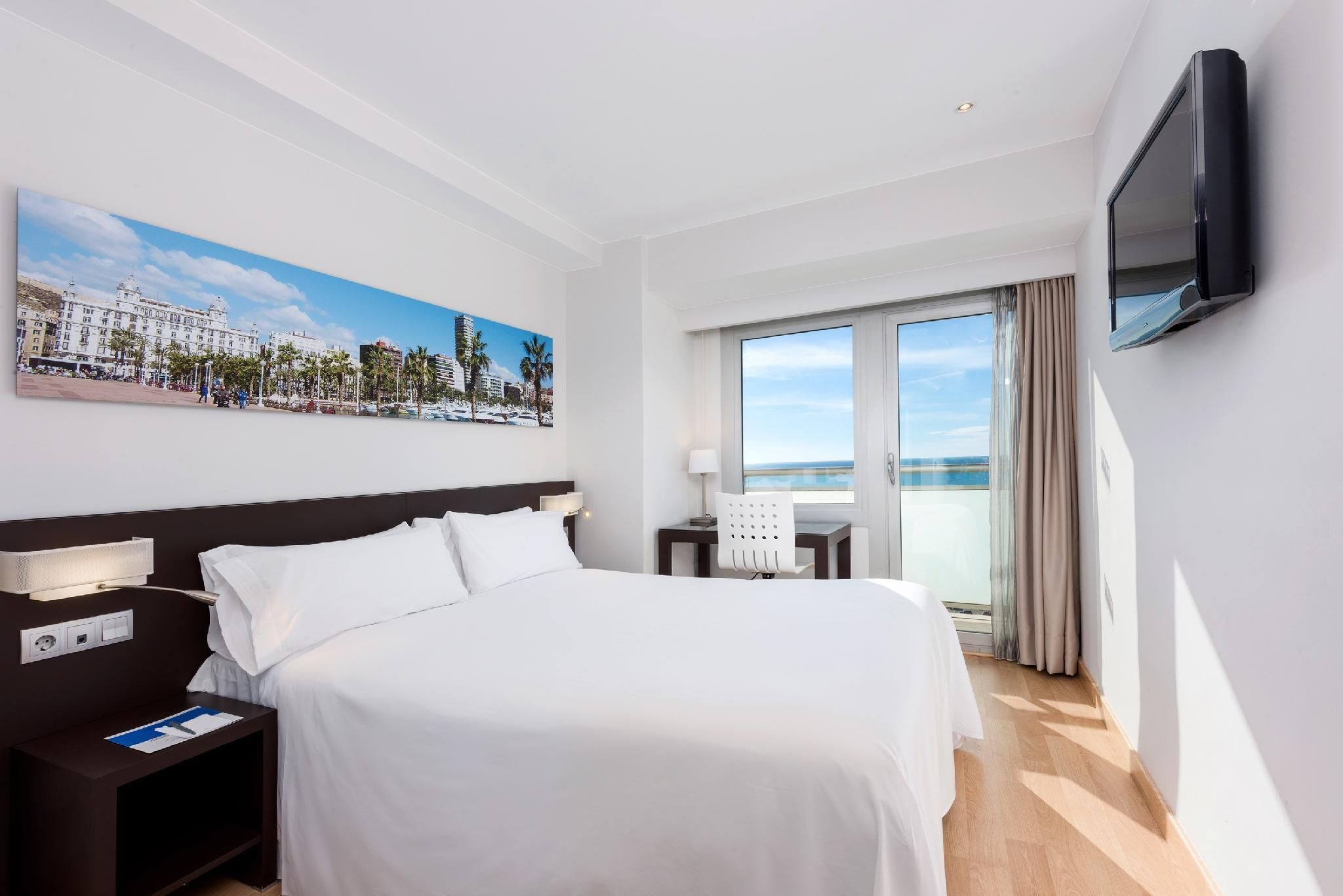 Standard room with views