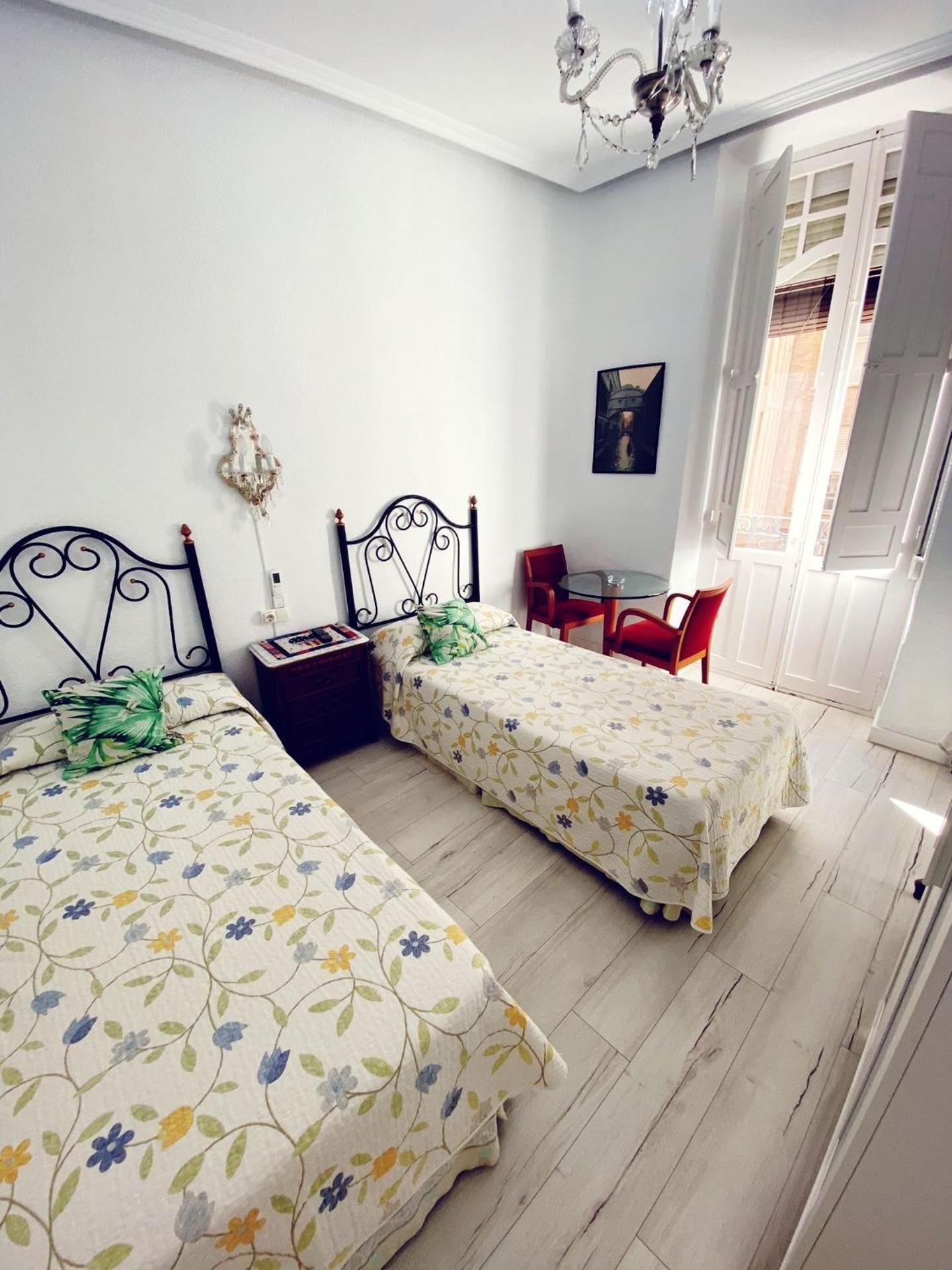 Quadruple Room with Private External Bathroom