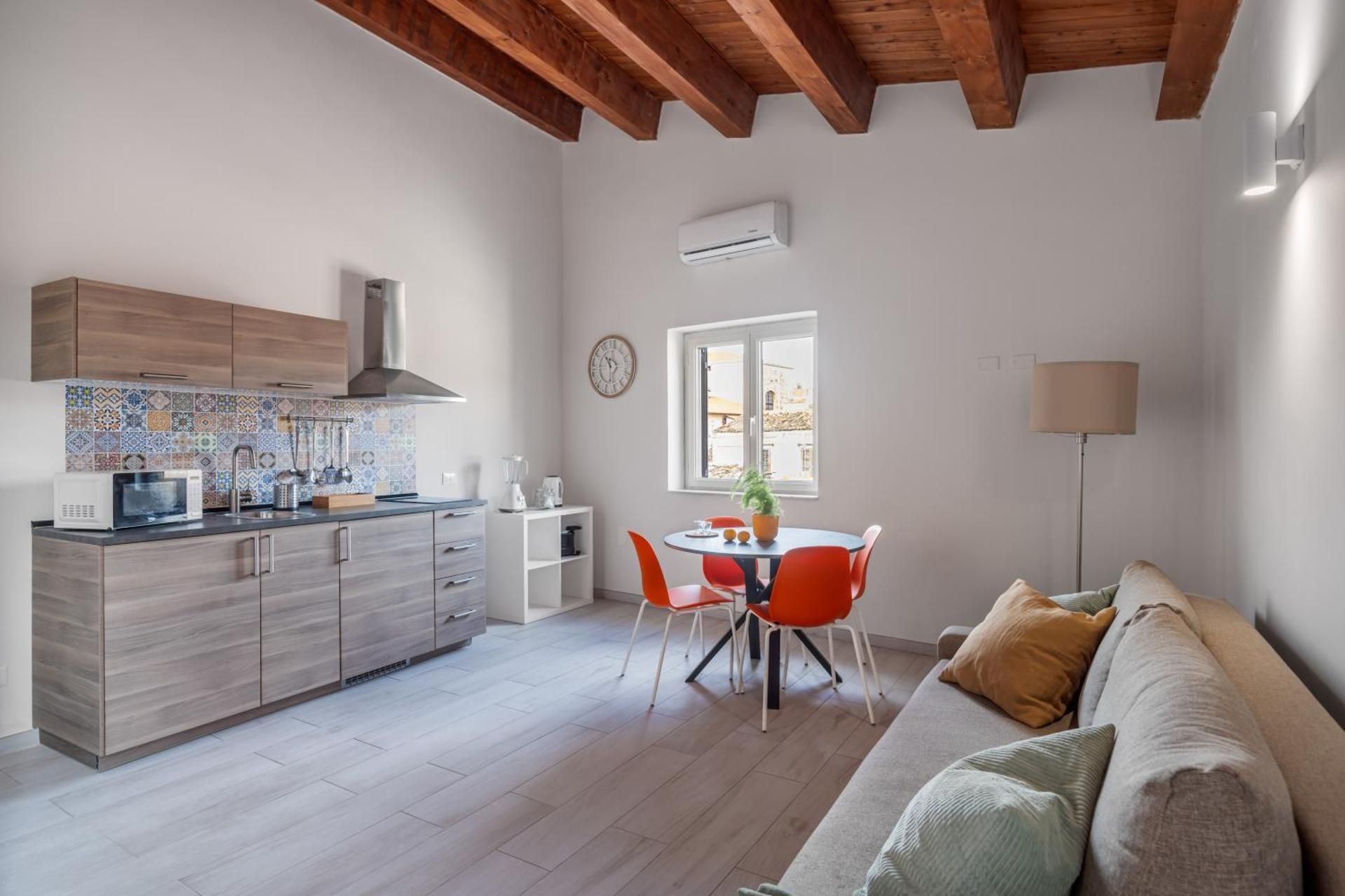Apartment with Terrace