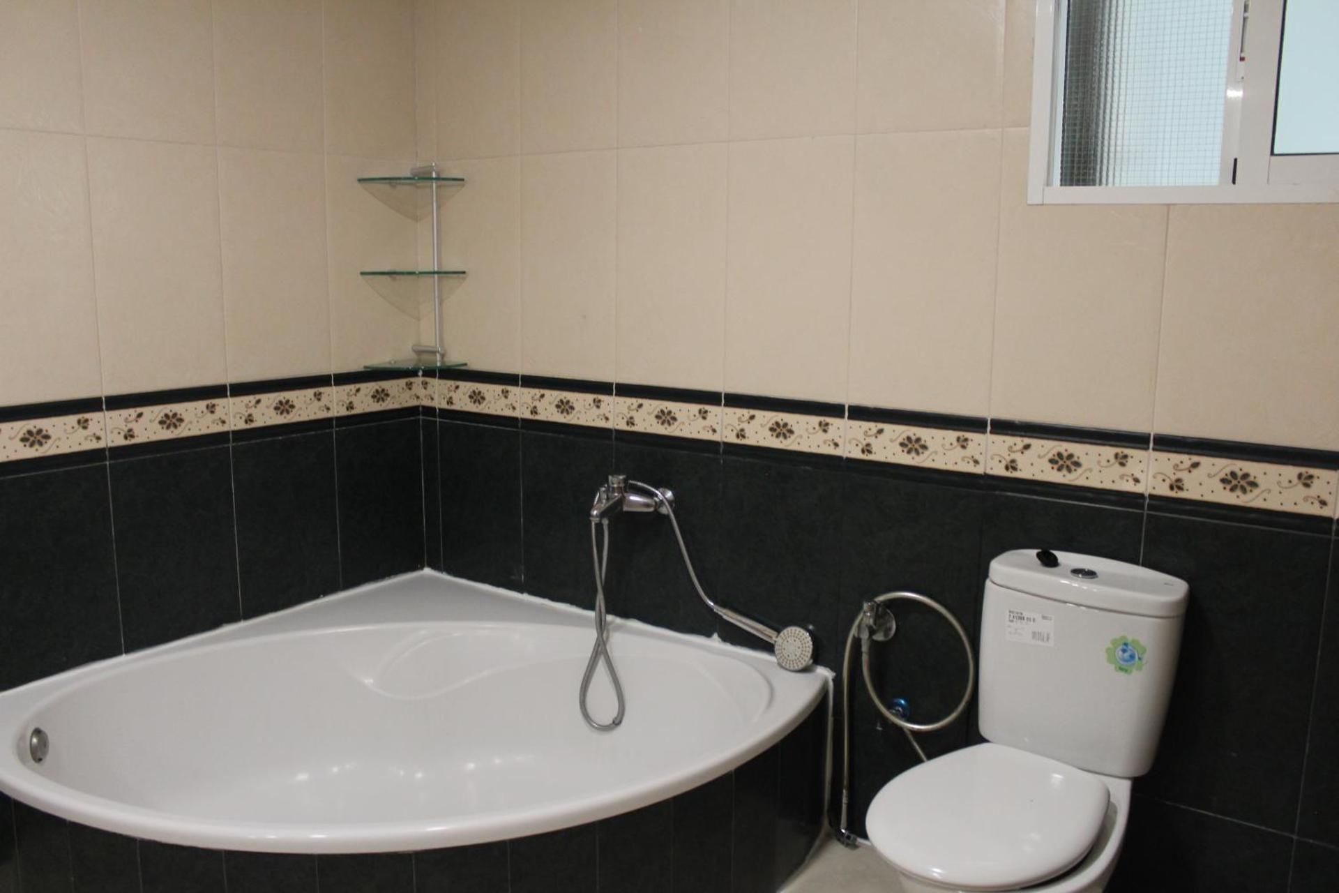 Quadruple room with private bathroom