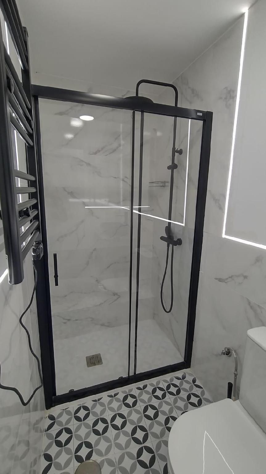 Estudio-Exclusivo-Baño en la habitacion-MARQUES 1