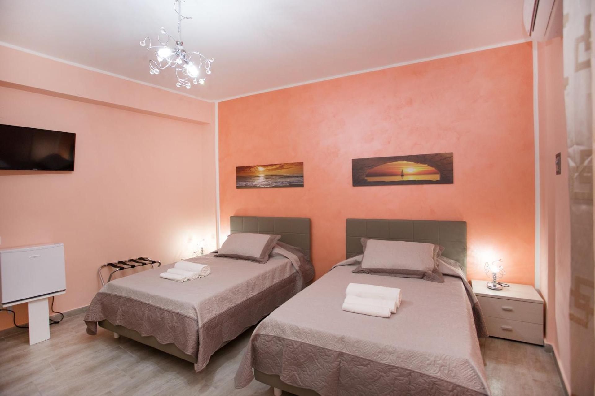 Double or Twin Room with Private Bathroom
