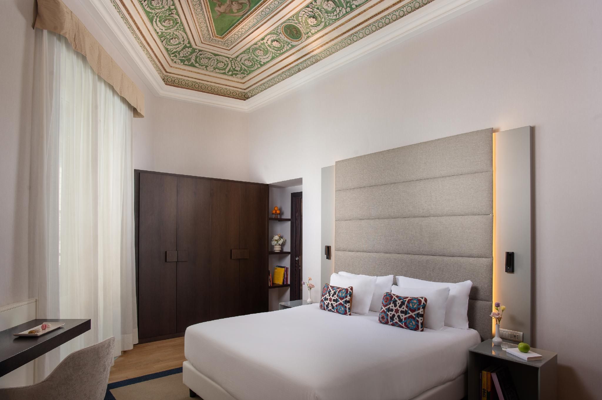 NH Collection Palermo Palazzo Sitano Junior Suite Fresco and Balcony