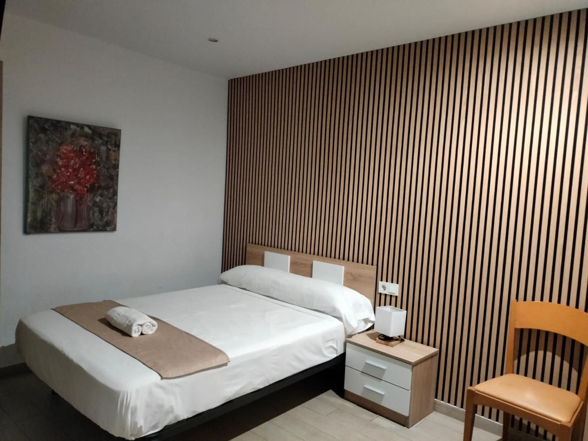 Single Room With Private Bathroom