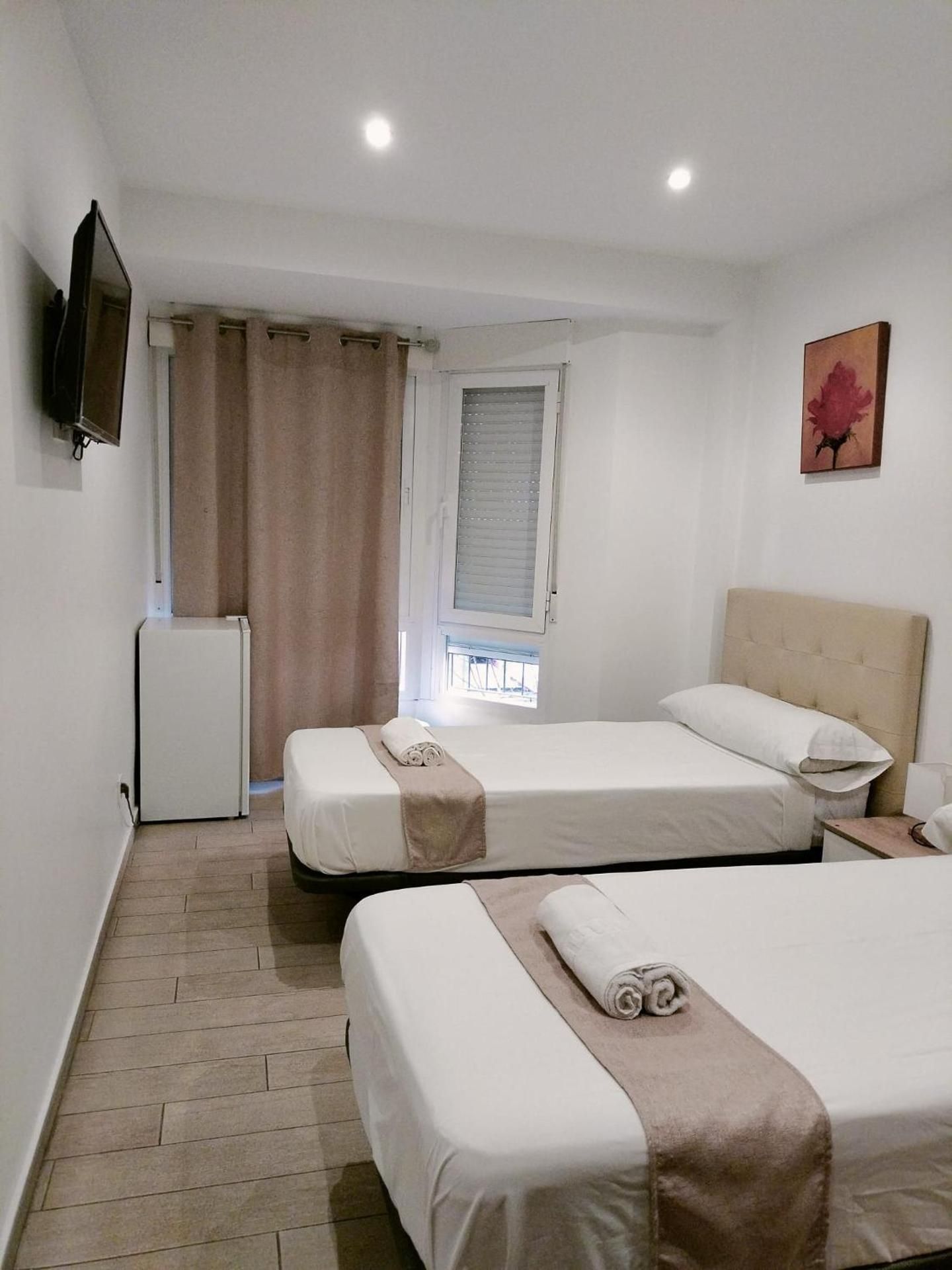 Double or Twin Room with Private Bathroom