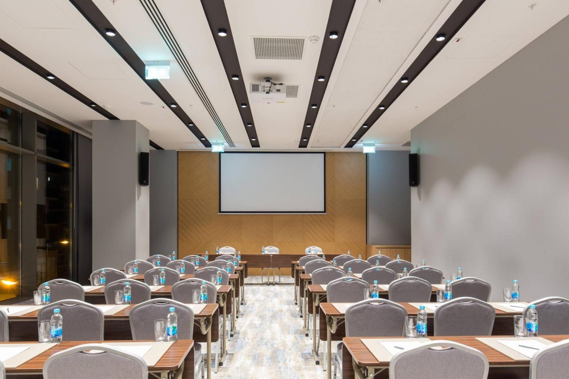 meeting room / ballrooms