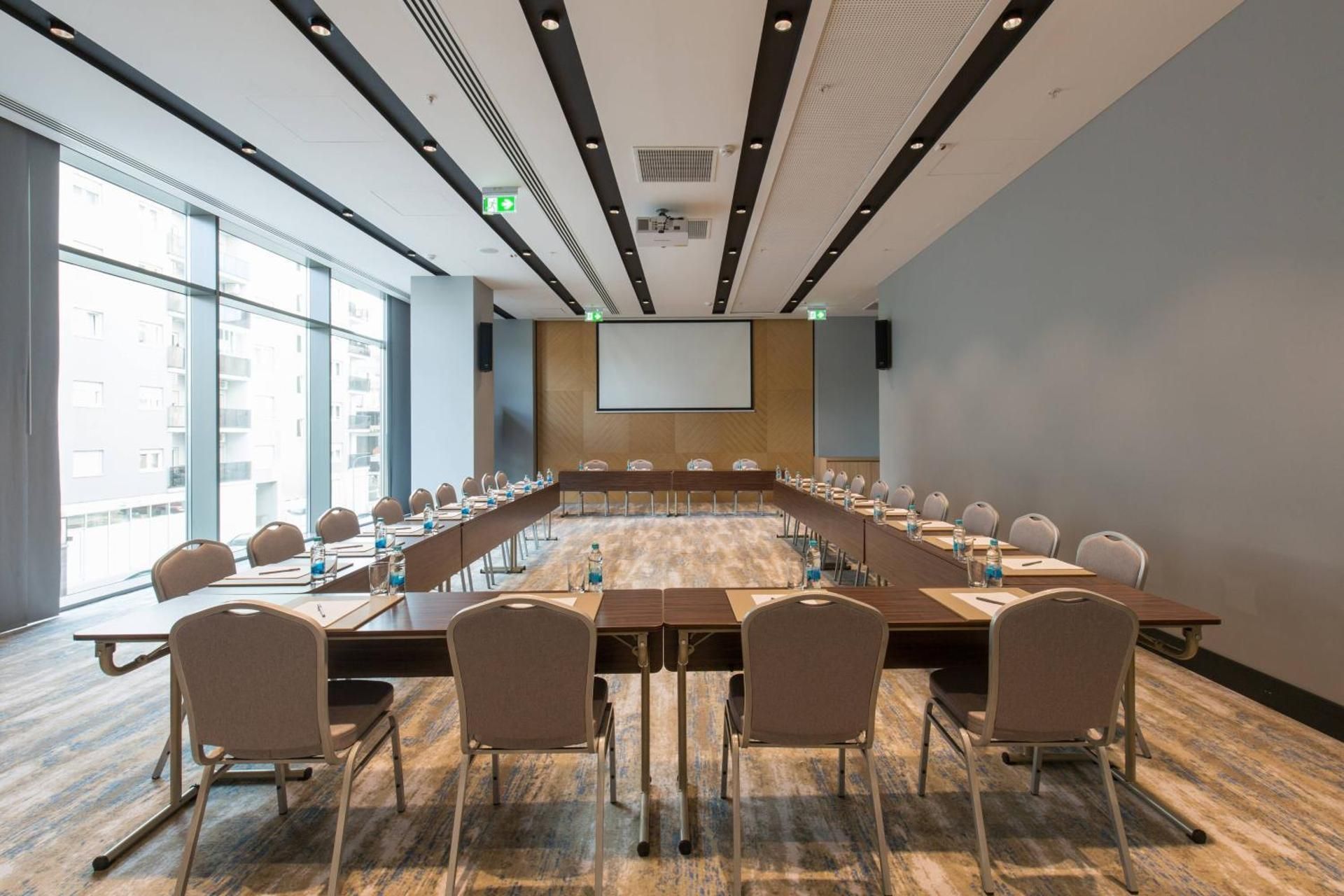 meeting room / ballrooms
