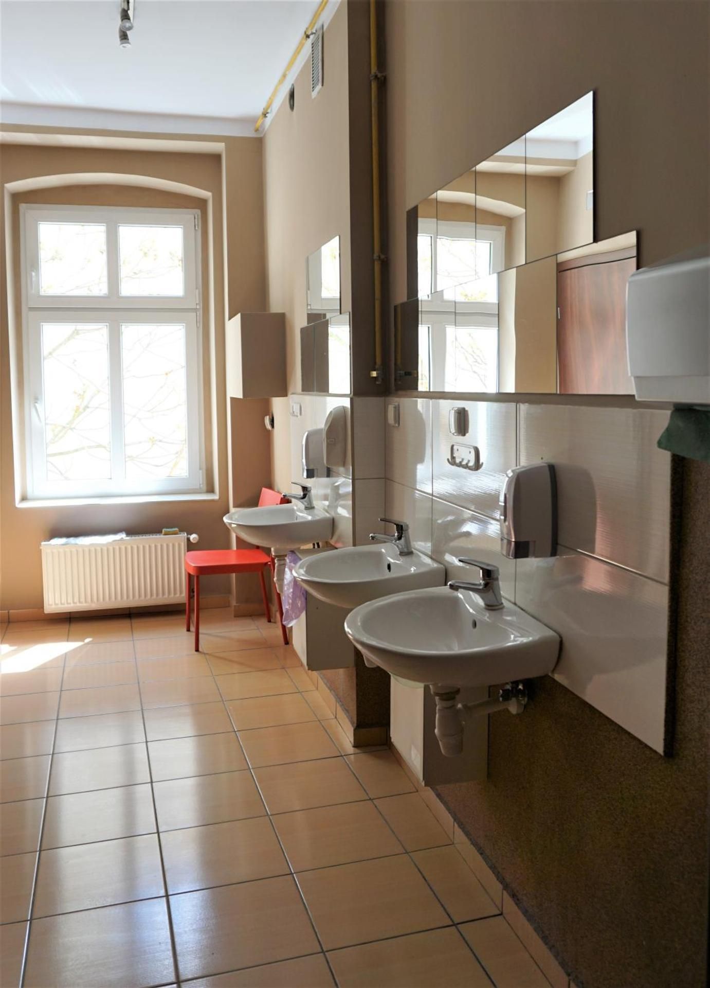 Single Room with Shared Bathroom