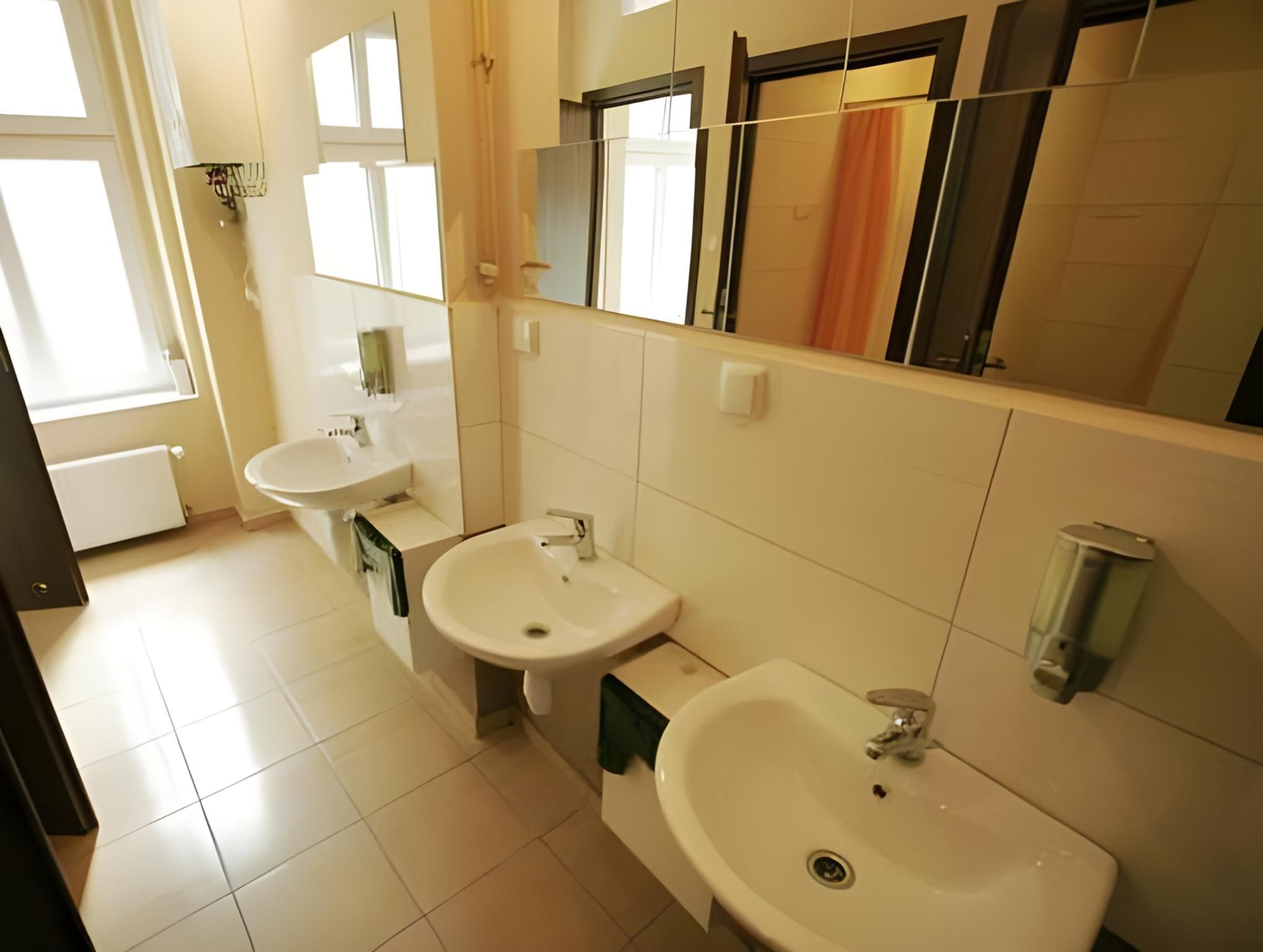 Quadruple Room with Shared Bathroom