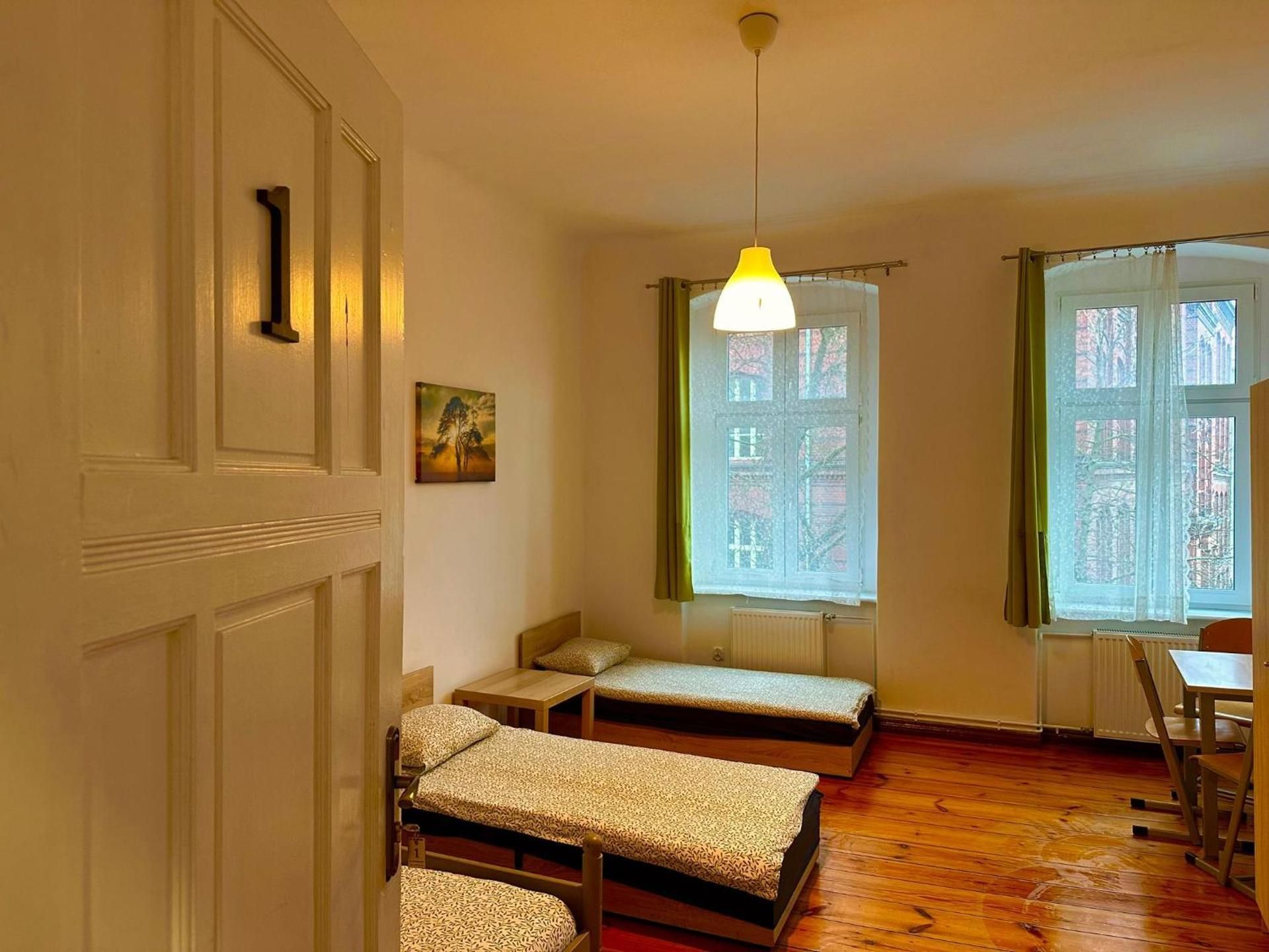 Economy Triple Room with Shared Bathroom