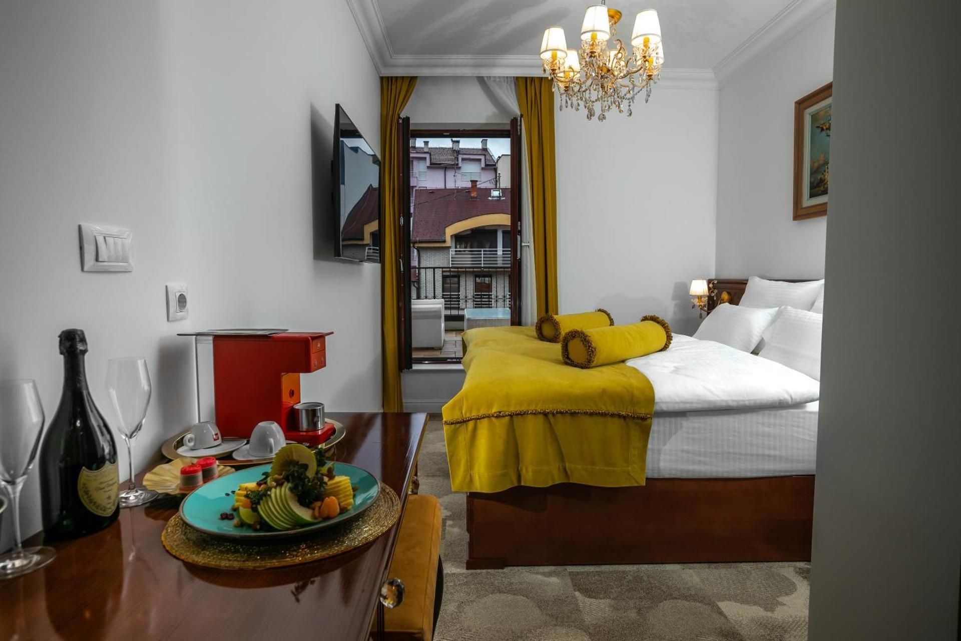 Superior Twin Room with Balcony