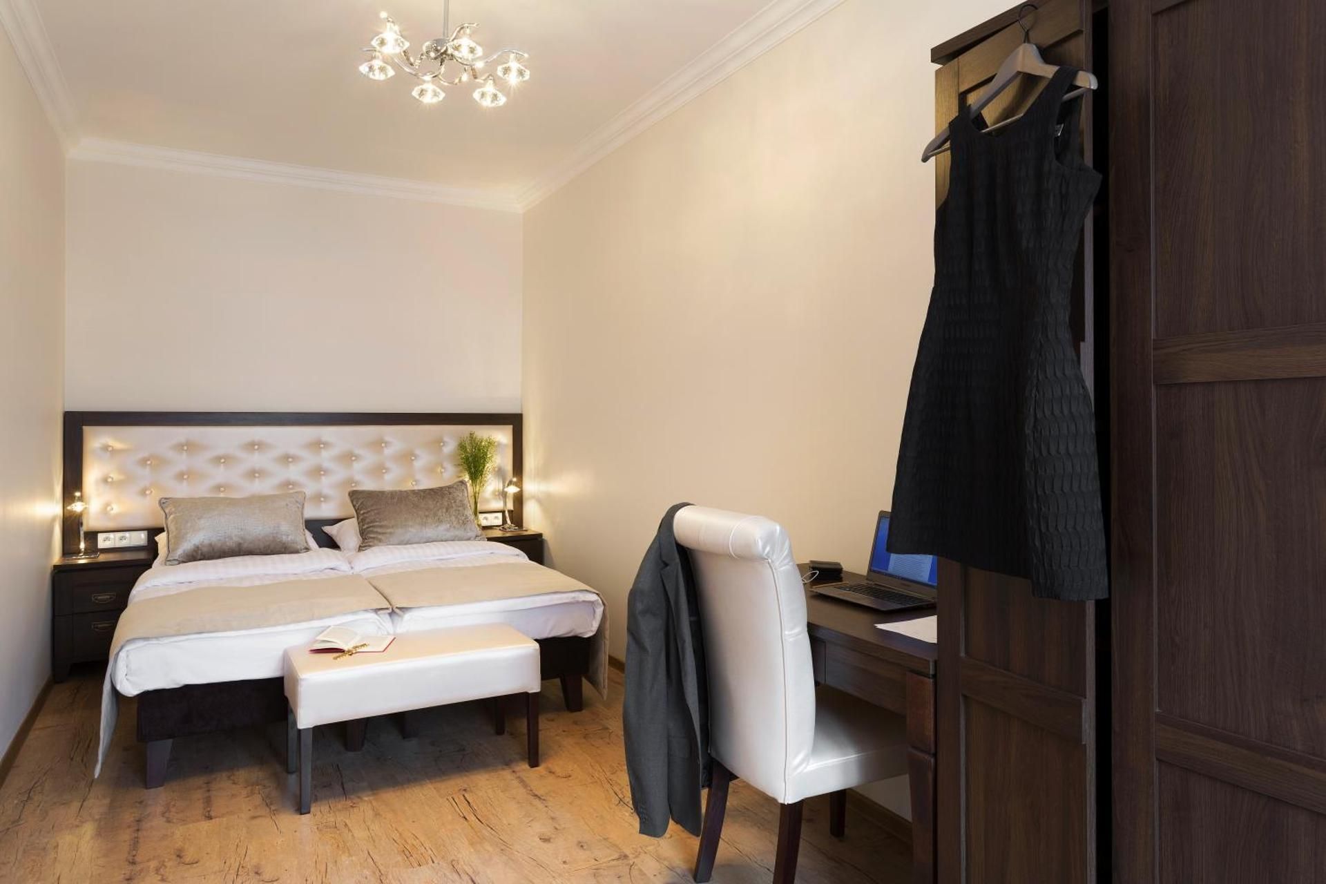 Superior Apartment