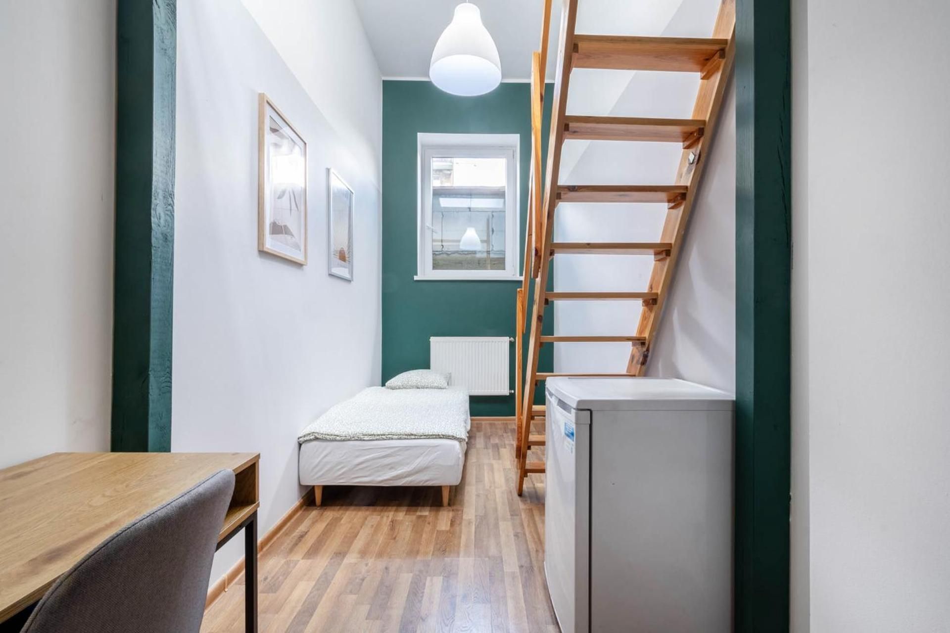 Twin Room with Shared Bathroom