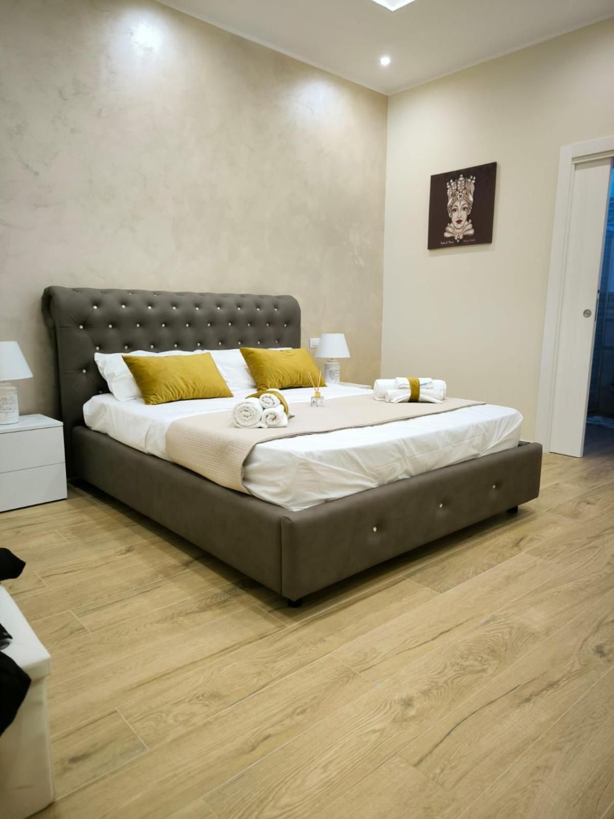 King Room