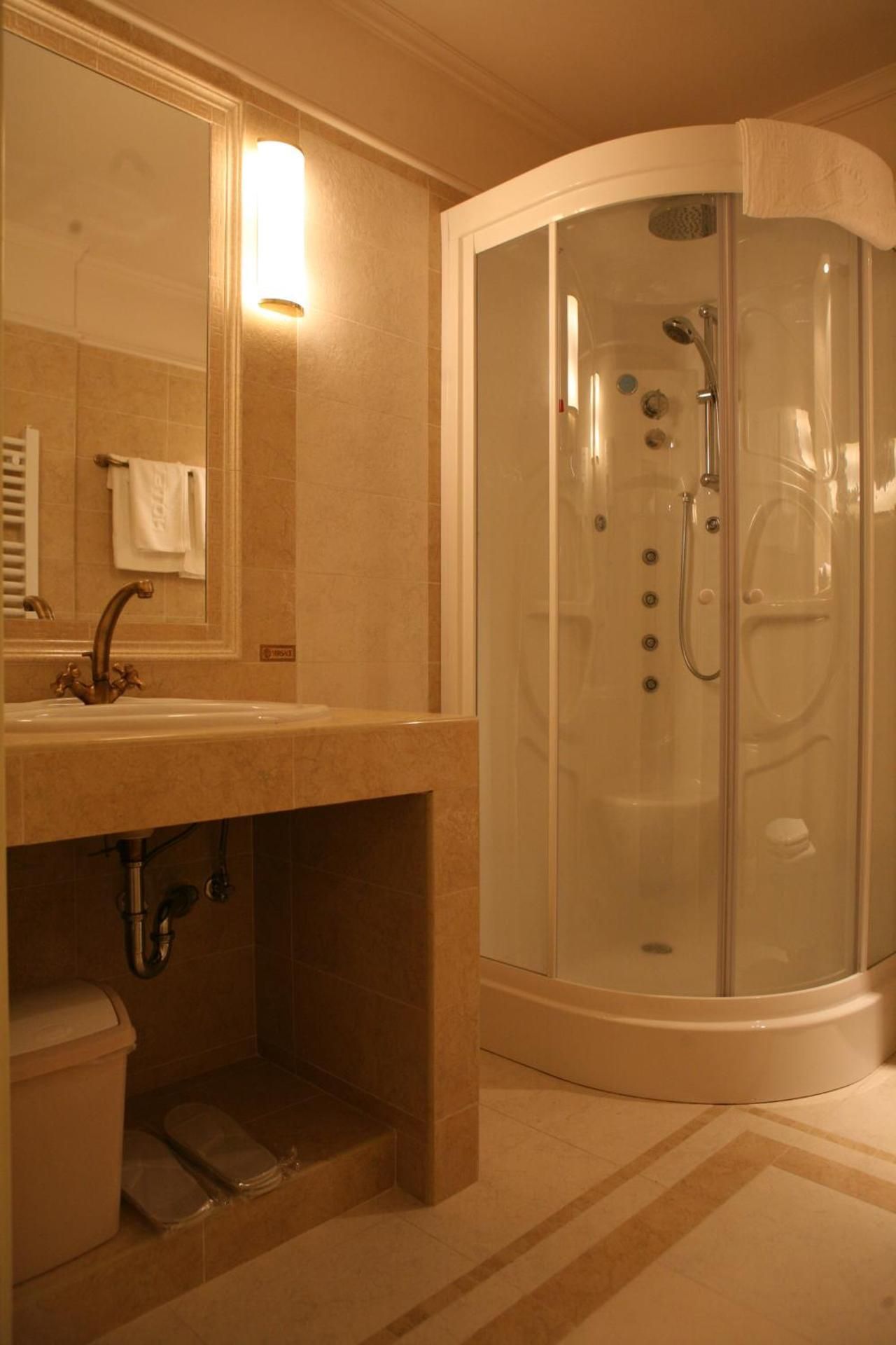 Two-Bedroom Apartment with Balcony