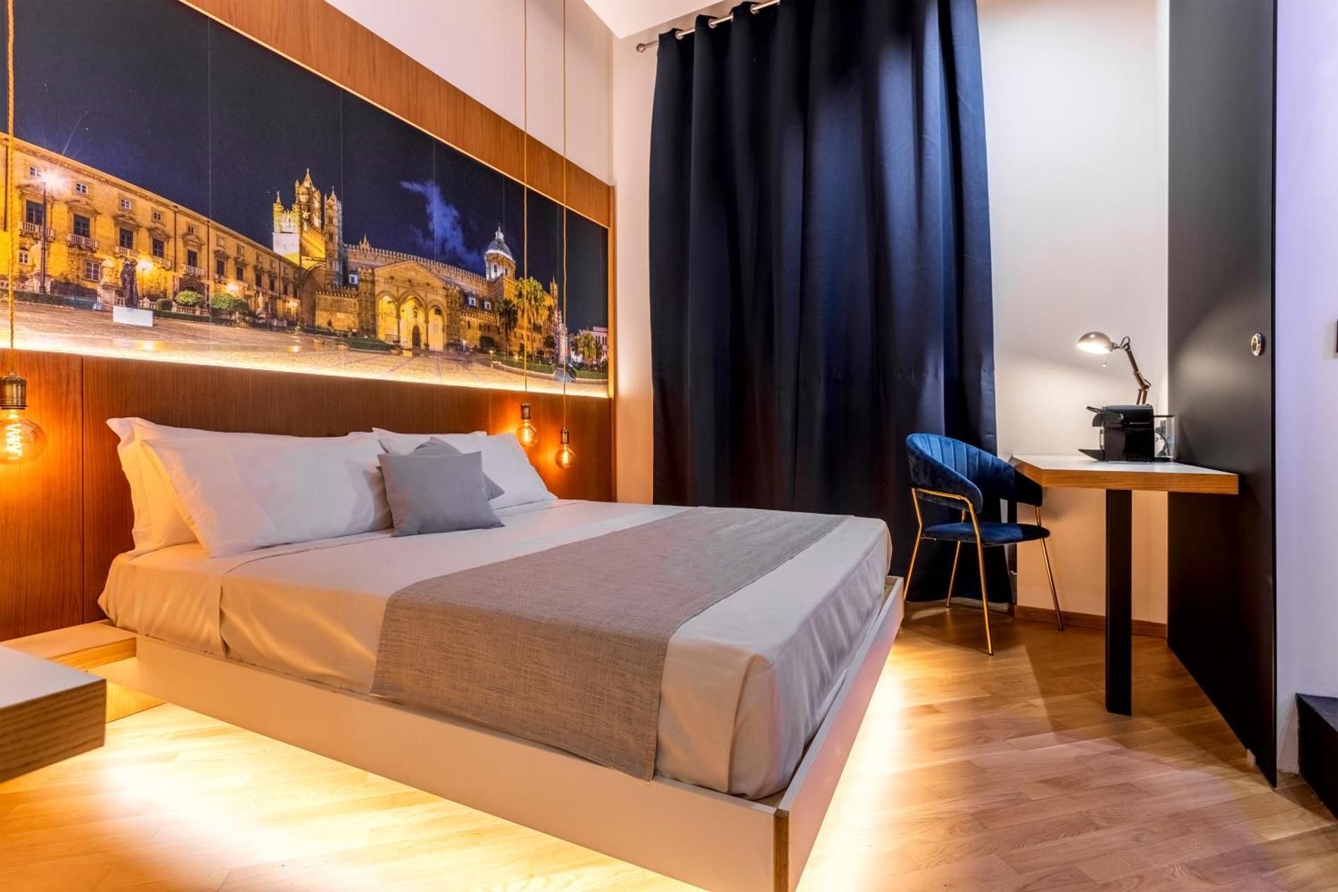Queen Room with Spa Bath