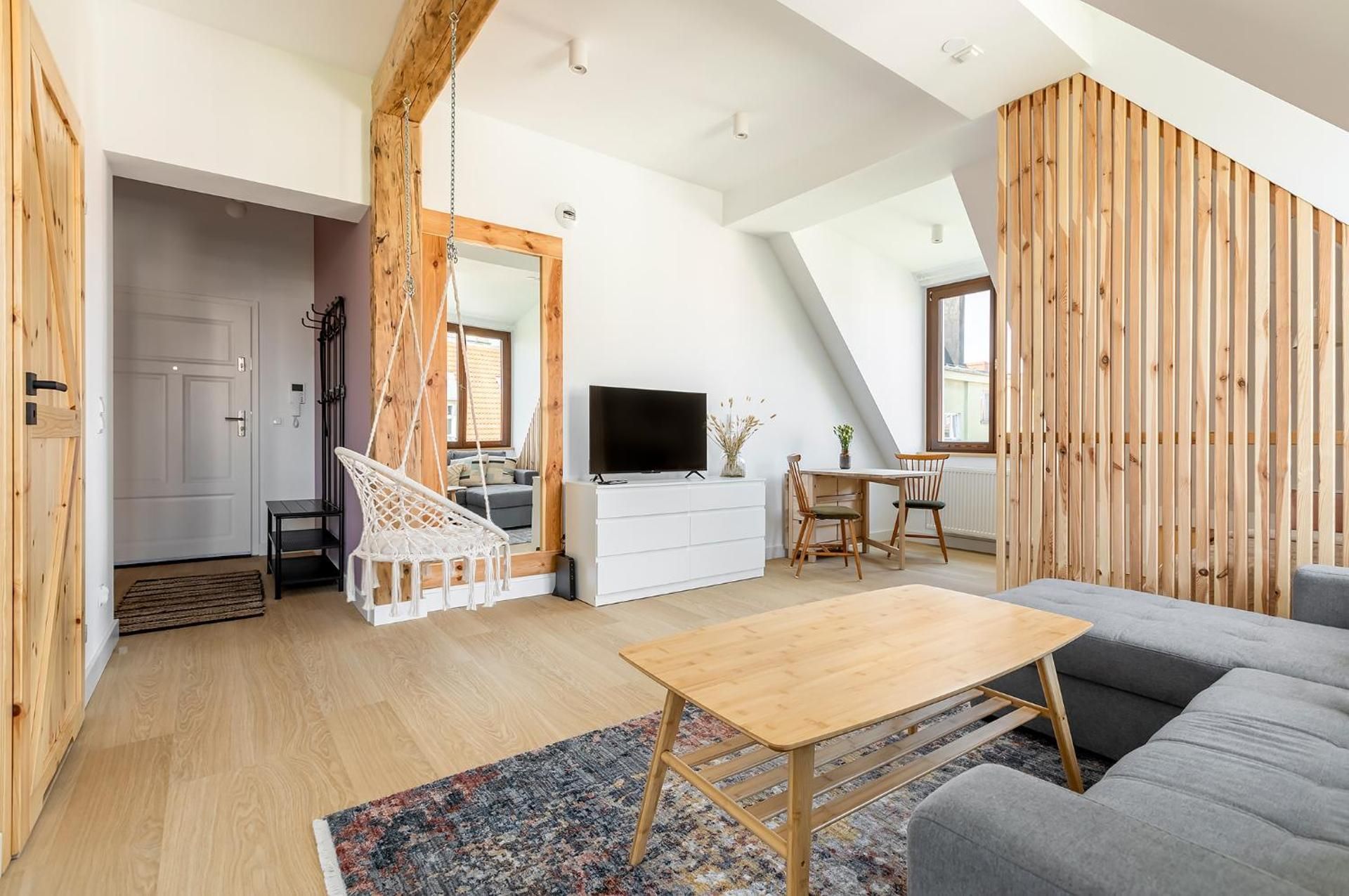 Studio Apartment