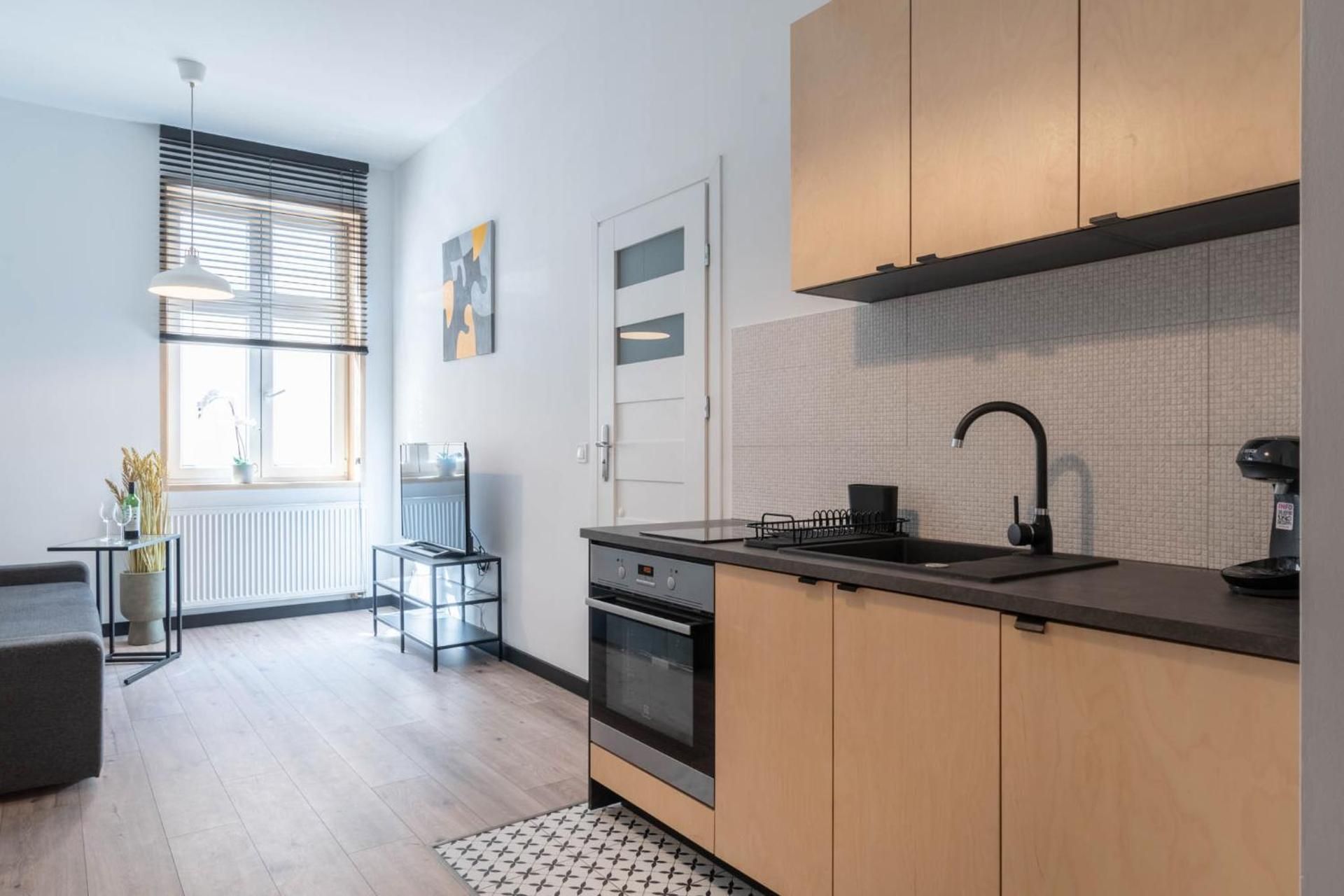 One-Bedroom Apartment