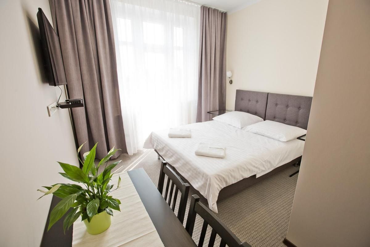 Apartment with Balcony (2 Adults)